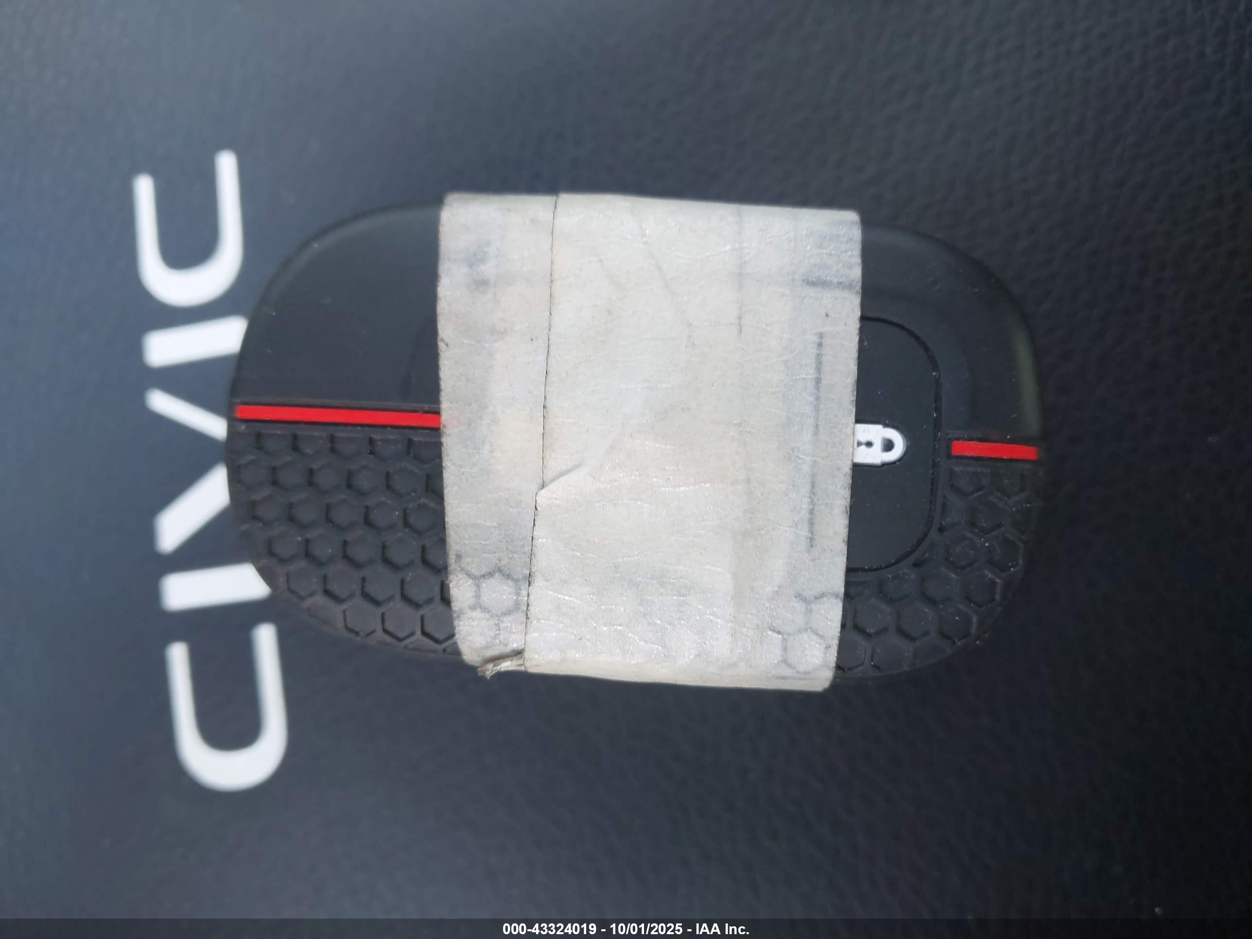 HONDA CIVIC image 11