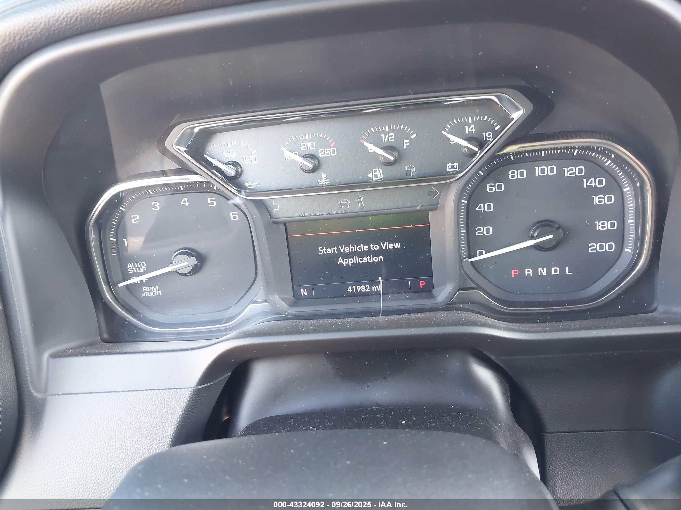 GMC SIERRA image 7