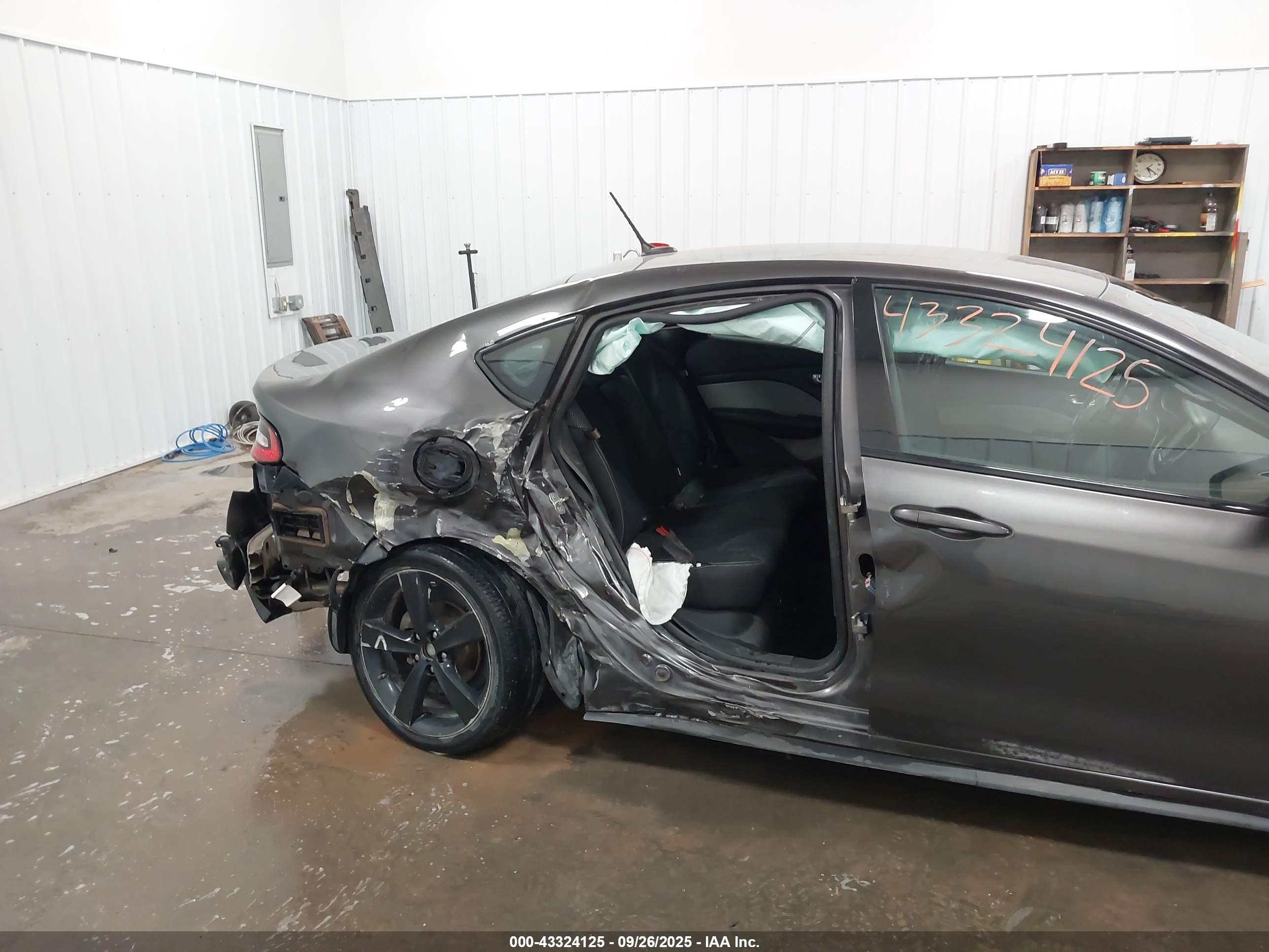 DODGE DART image 6
