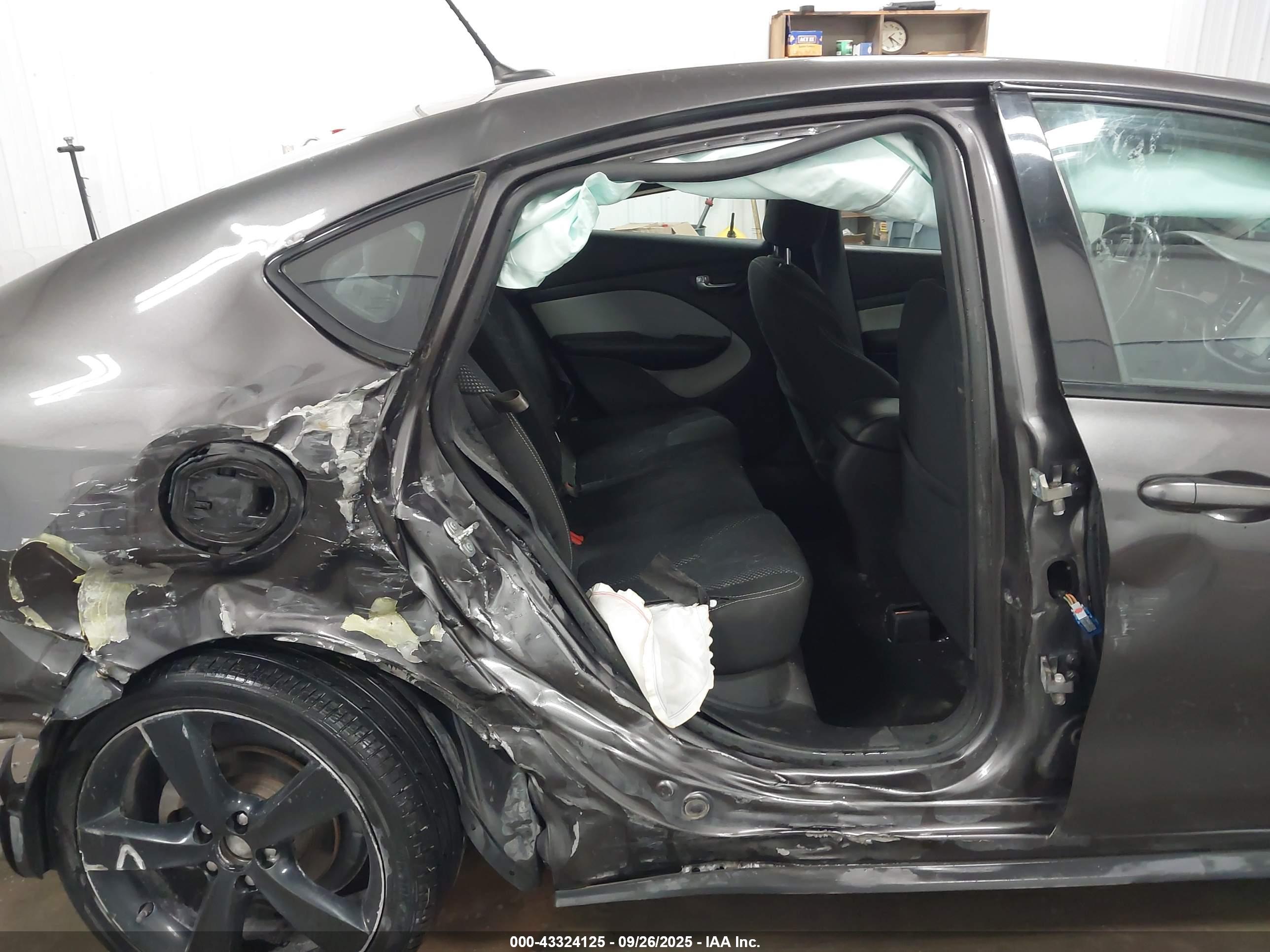 DODGE DART image 8