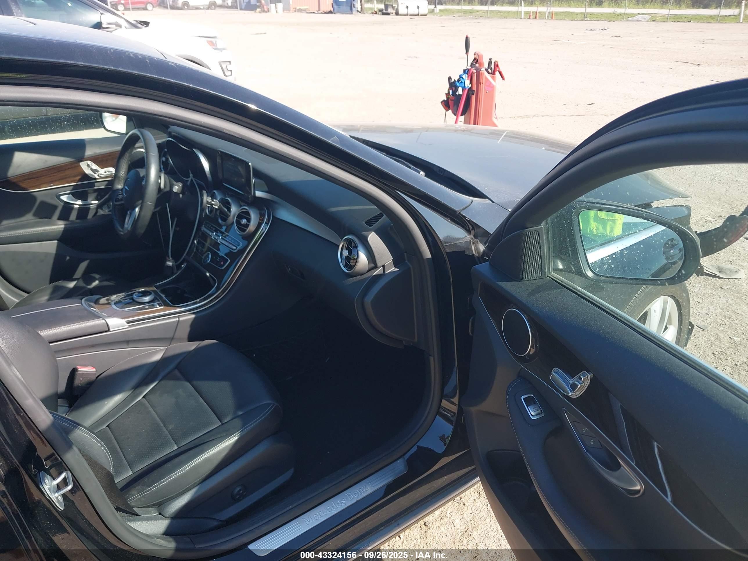 MERCEDES-BENZ C image 5