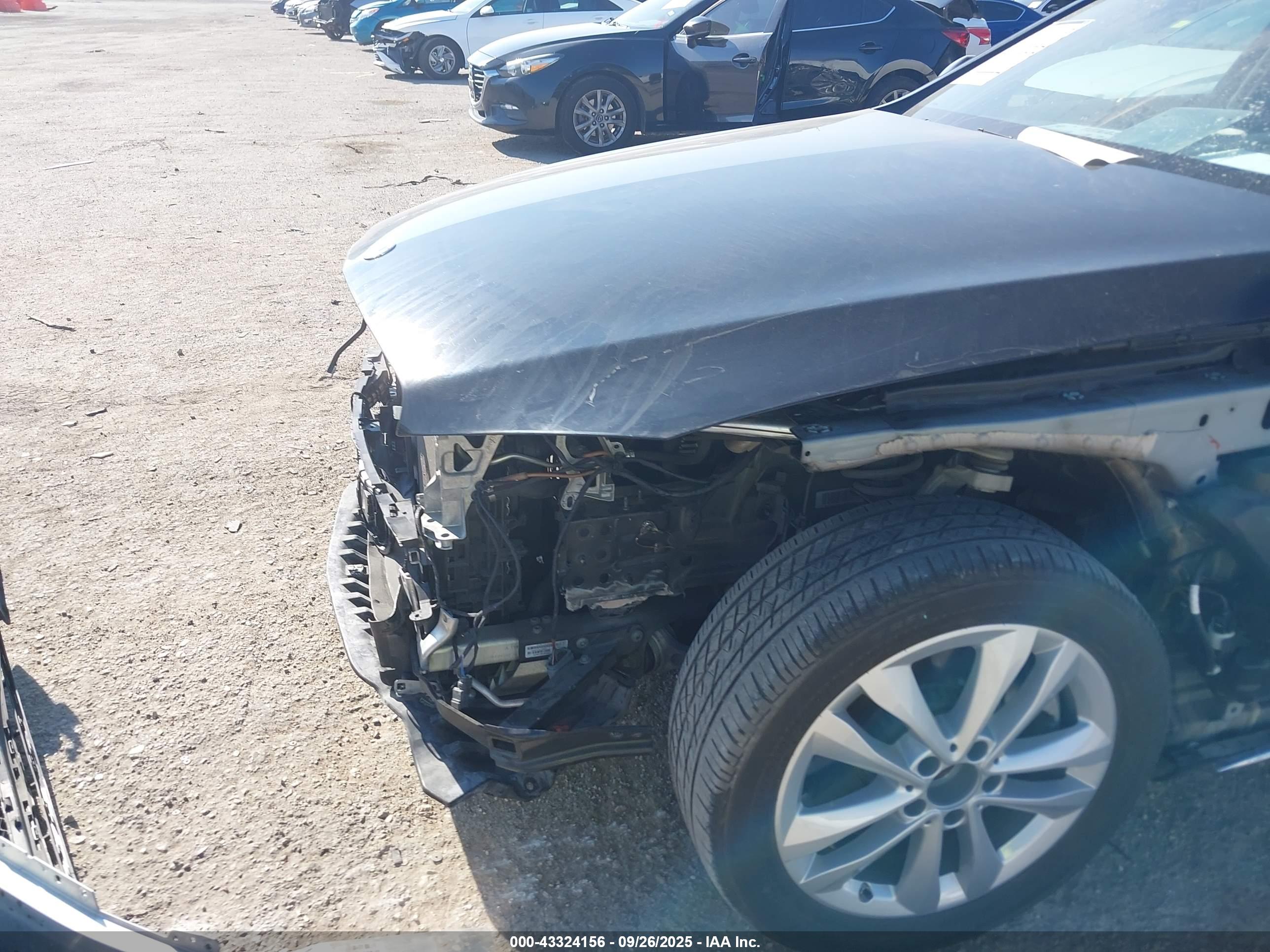 MERCEDES-BENZ C image 6