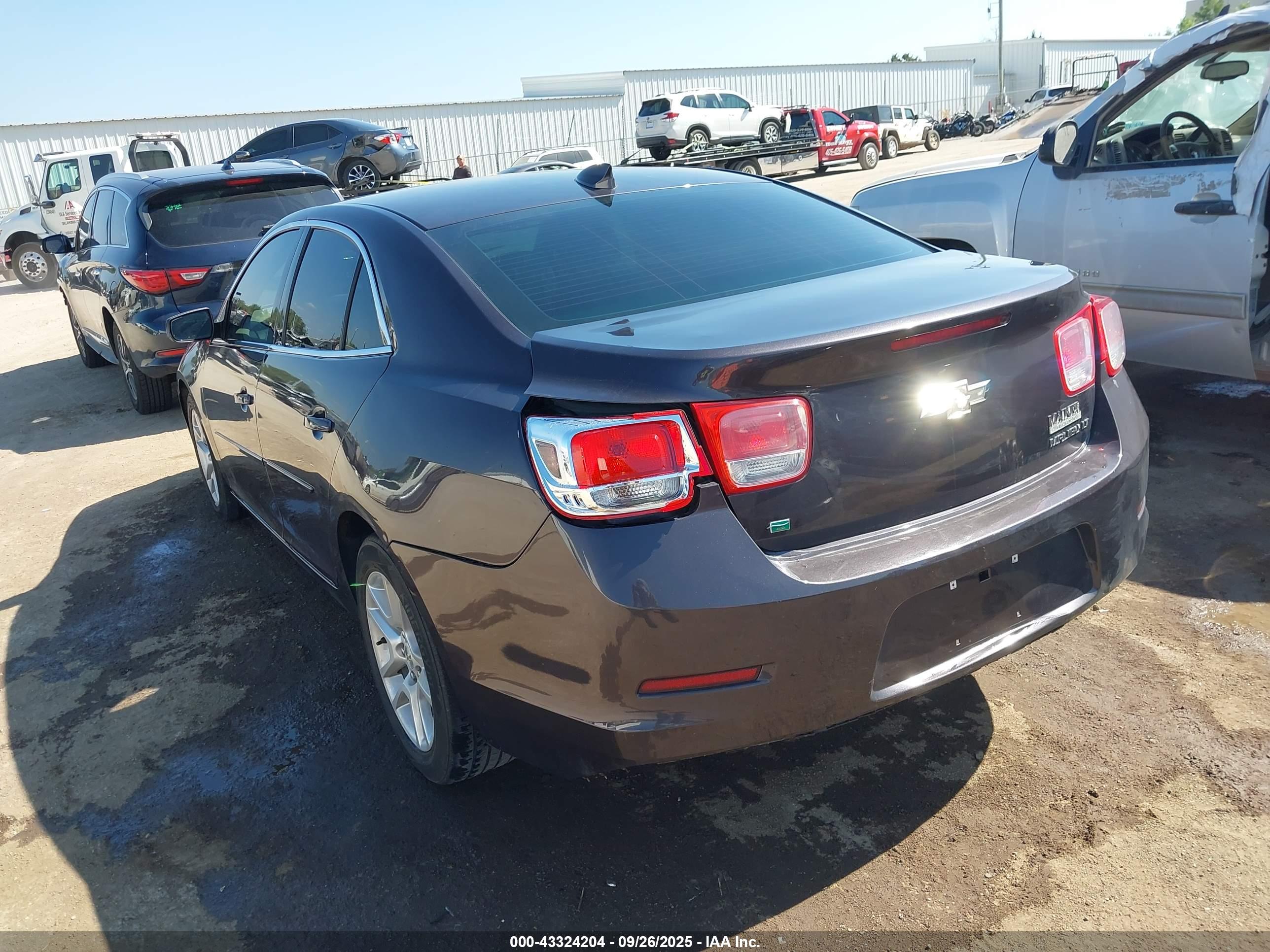 CHEVROLET MALIBU image 3