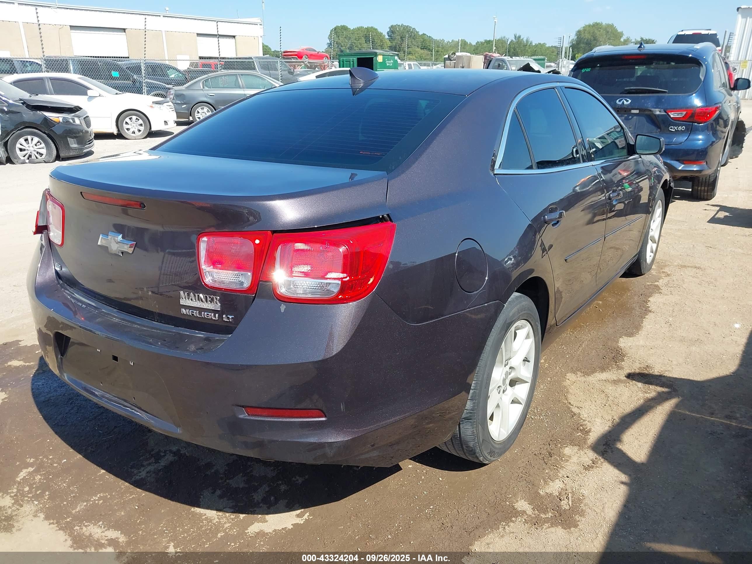 CHEVROLET MALIBU image 4