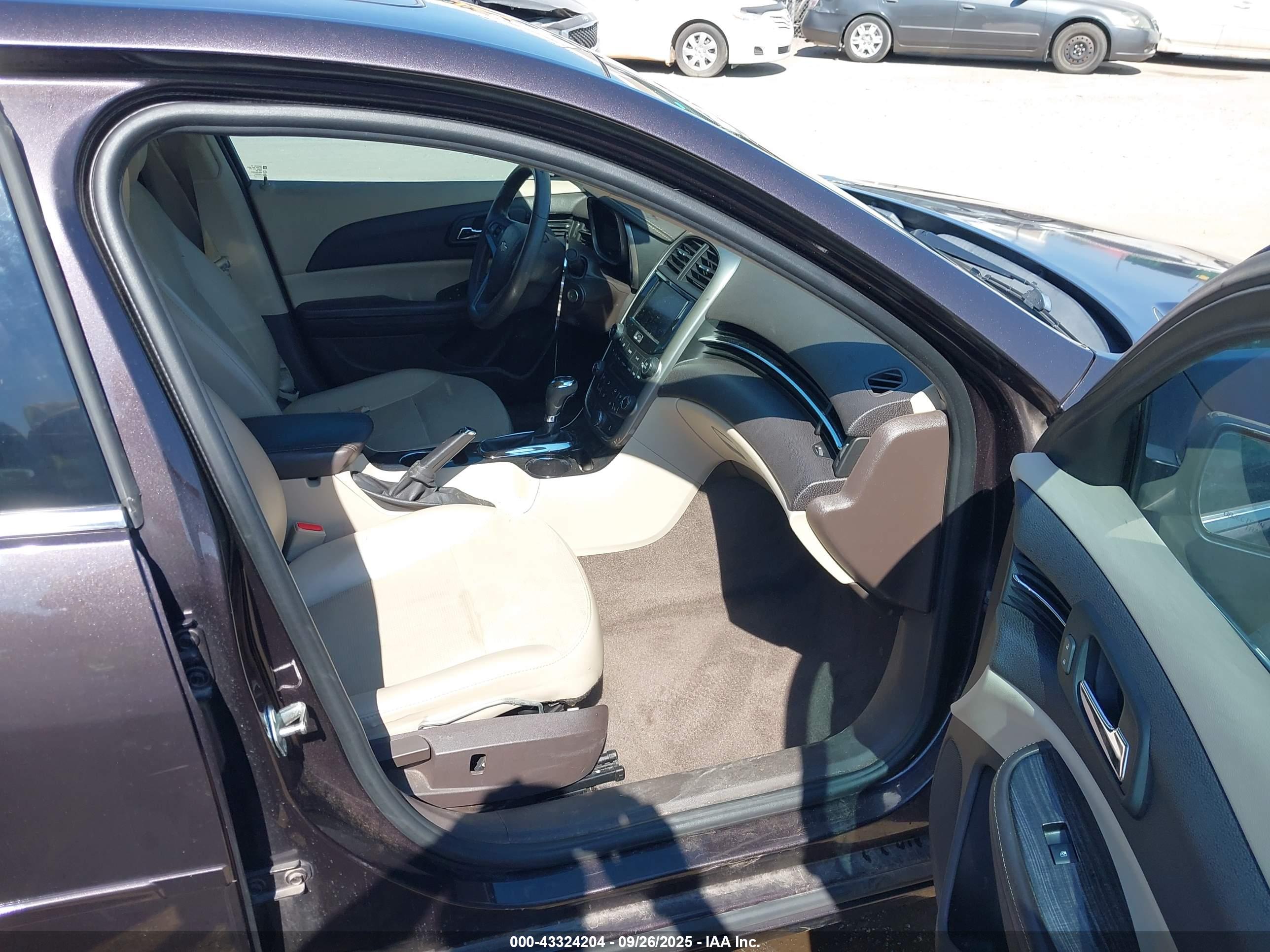 CHEVROLET MALIBU image 5