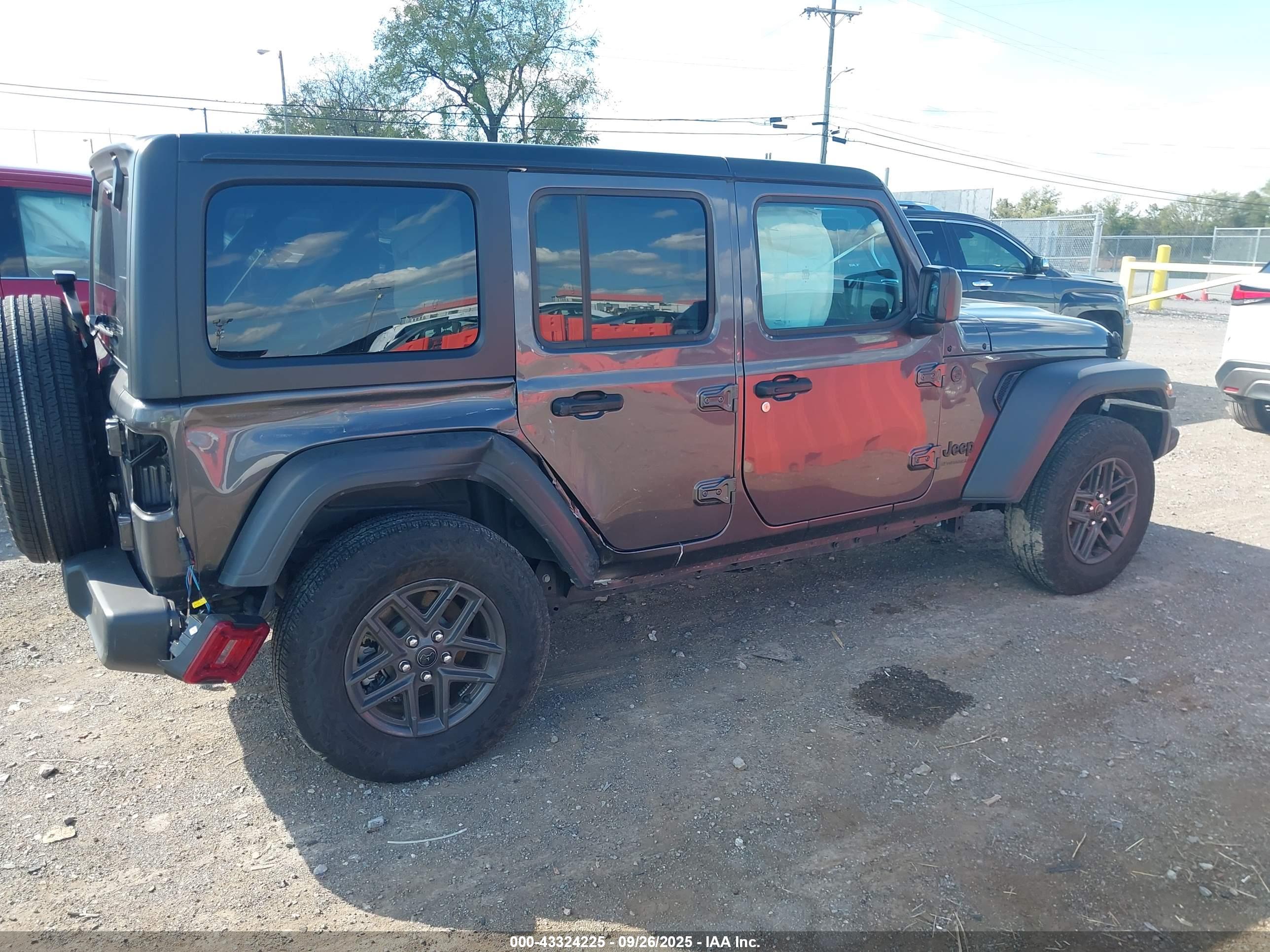 JEEP WRANGLER image 4