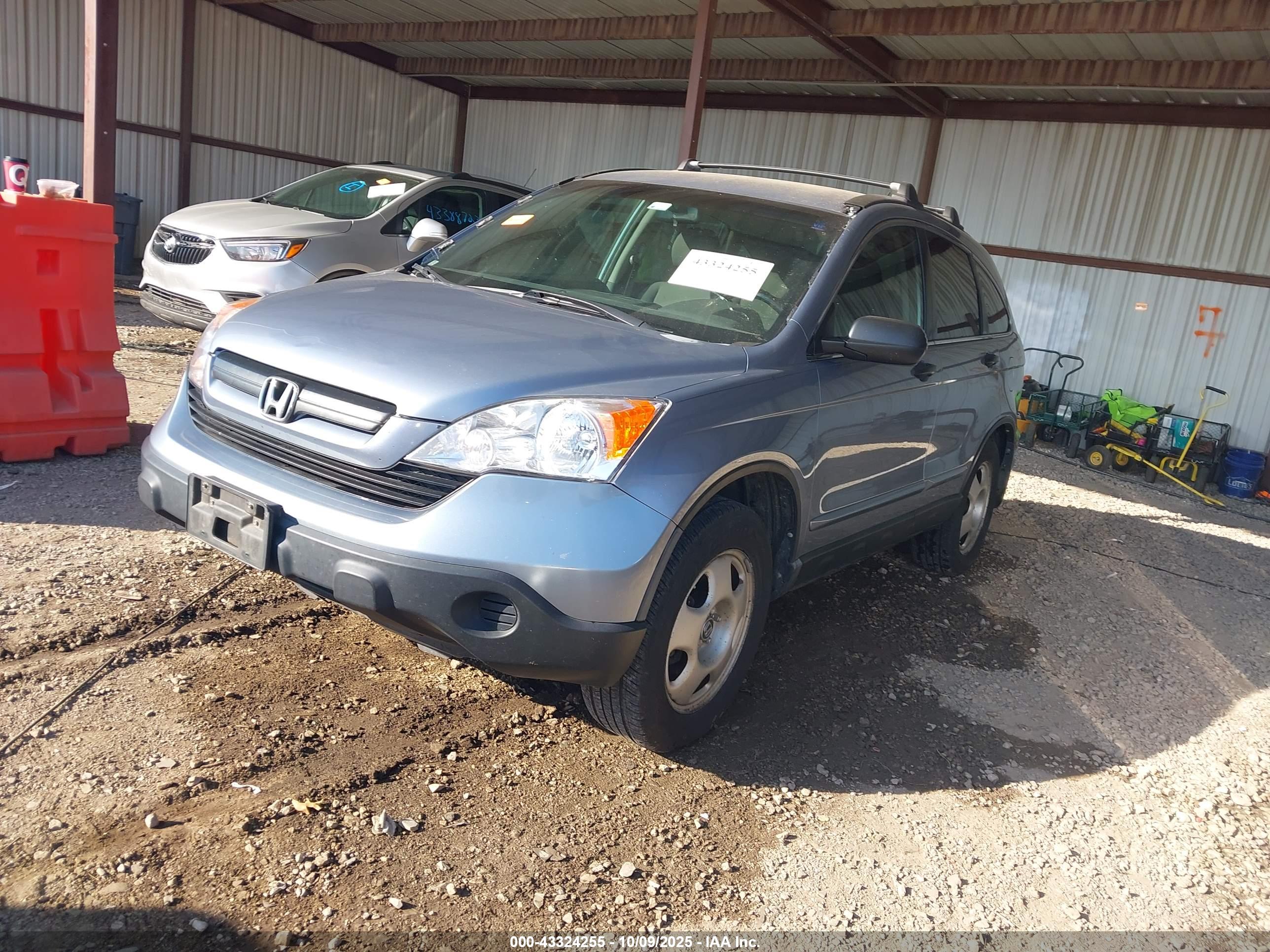 HONDA CR-V image 2