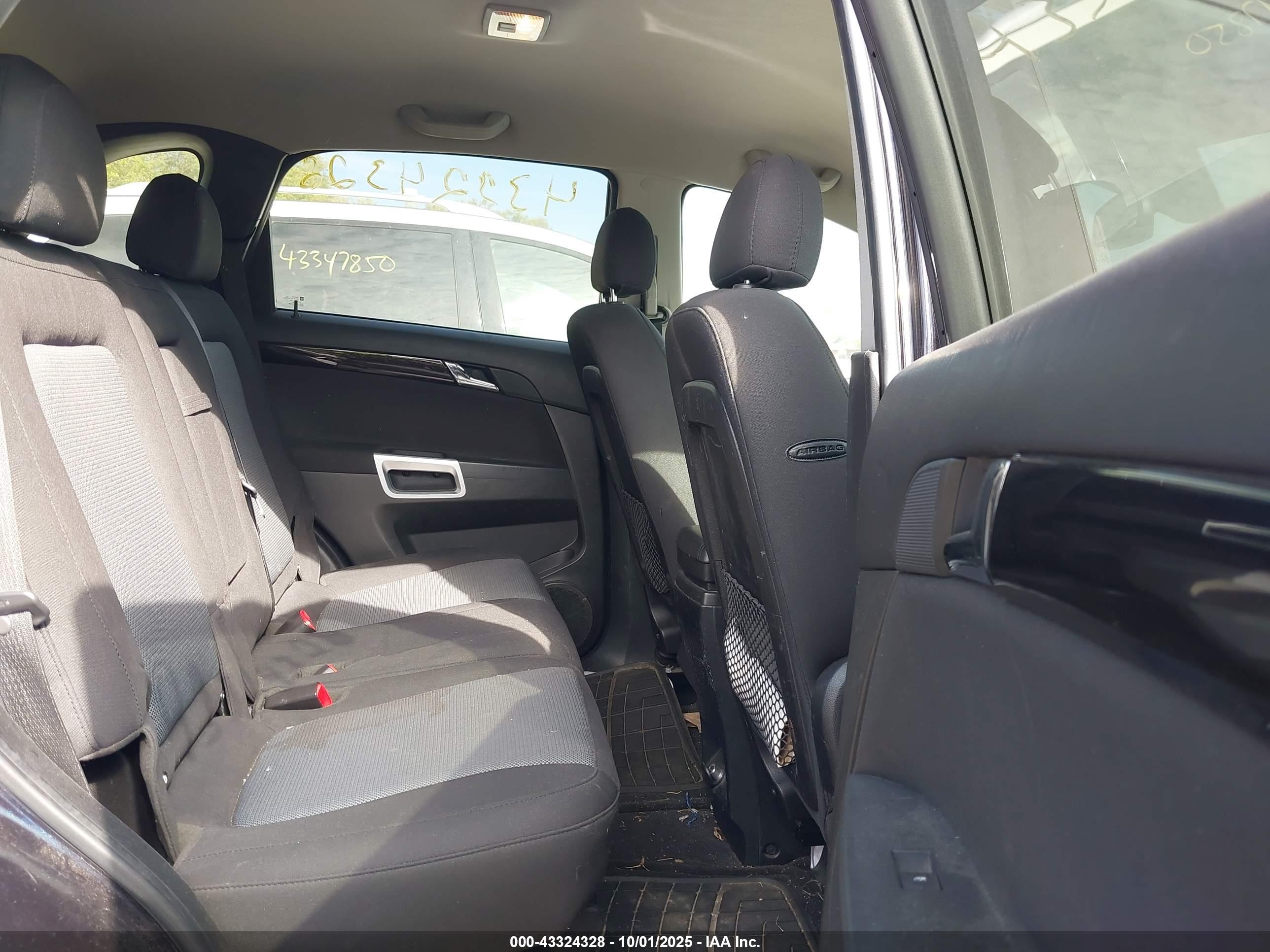 CHEVROLET CAPTIVA image 8