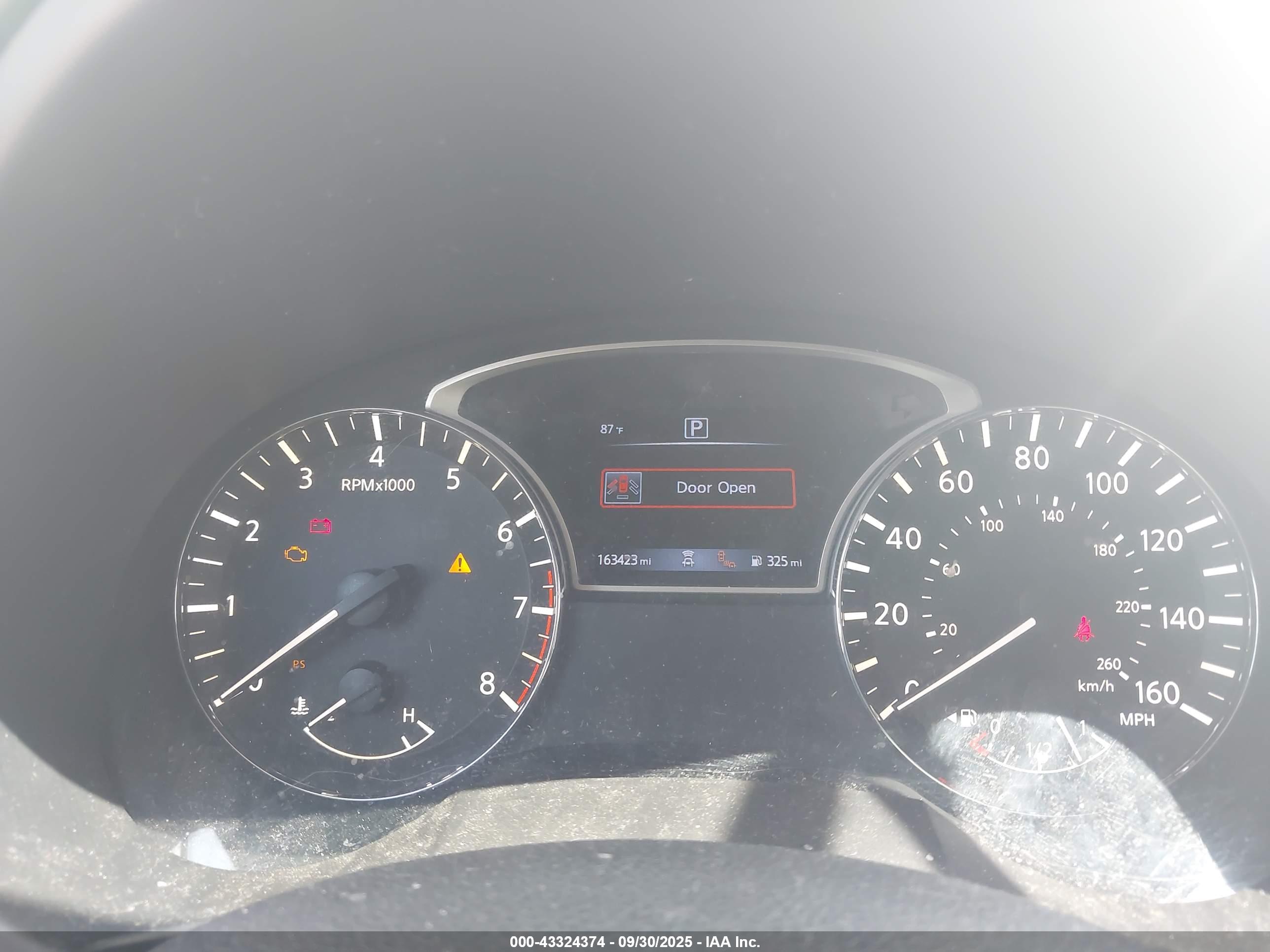 NISSAN ALTIMA image 7