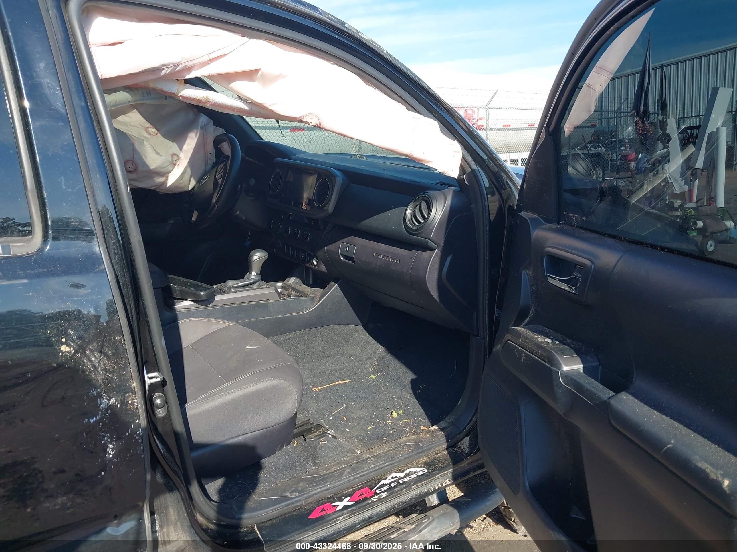 TOYOTA TACOMA image 5