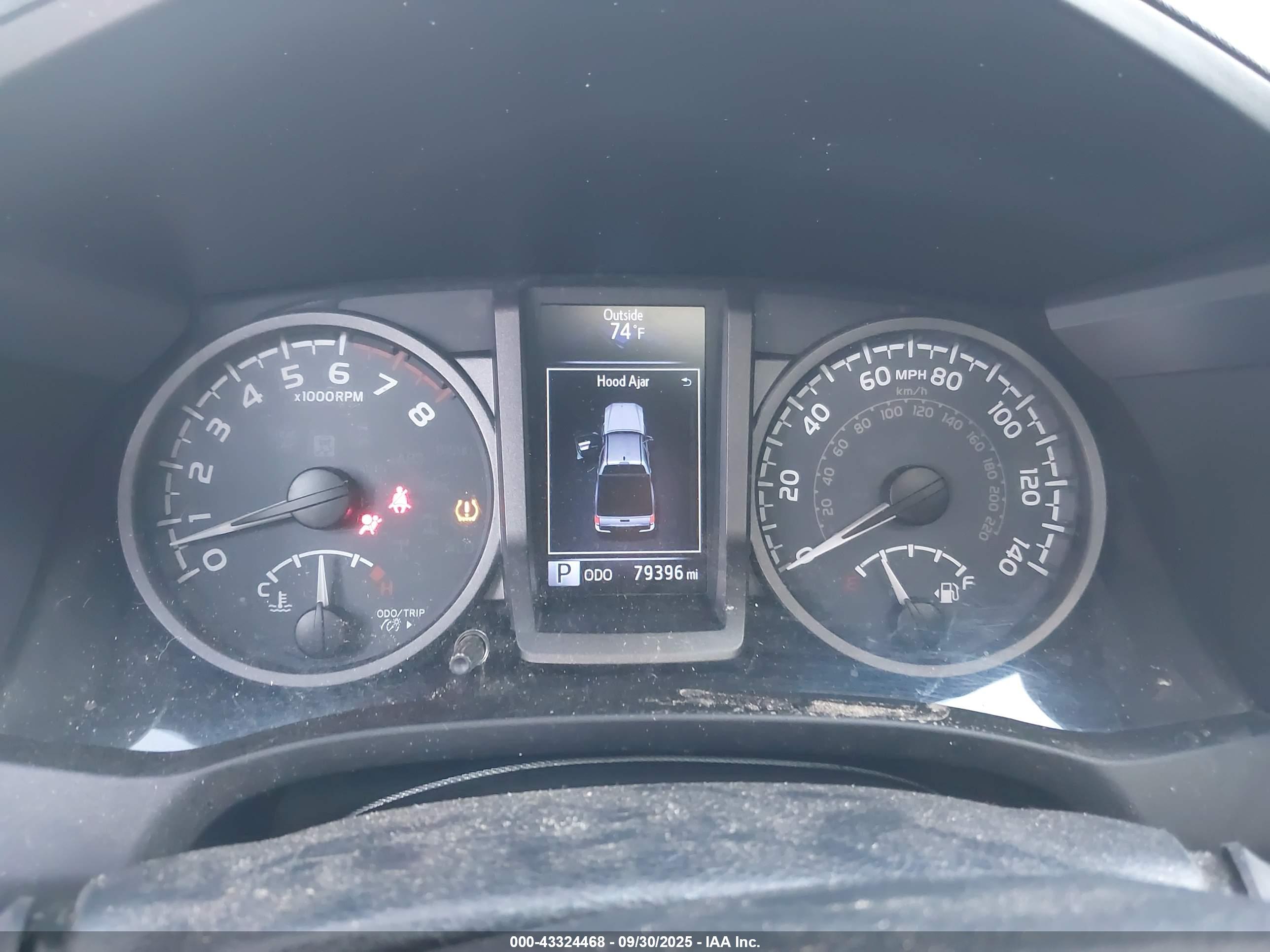 TOYOTA TACOMA image 7
