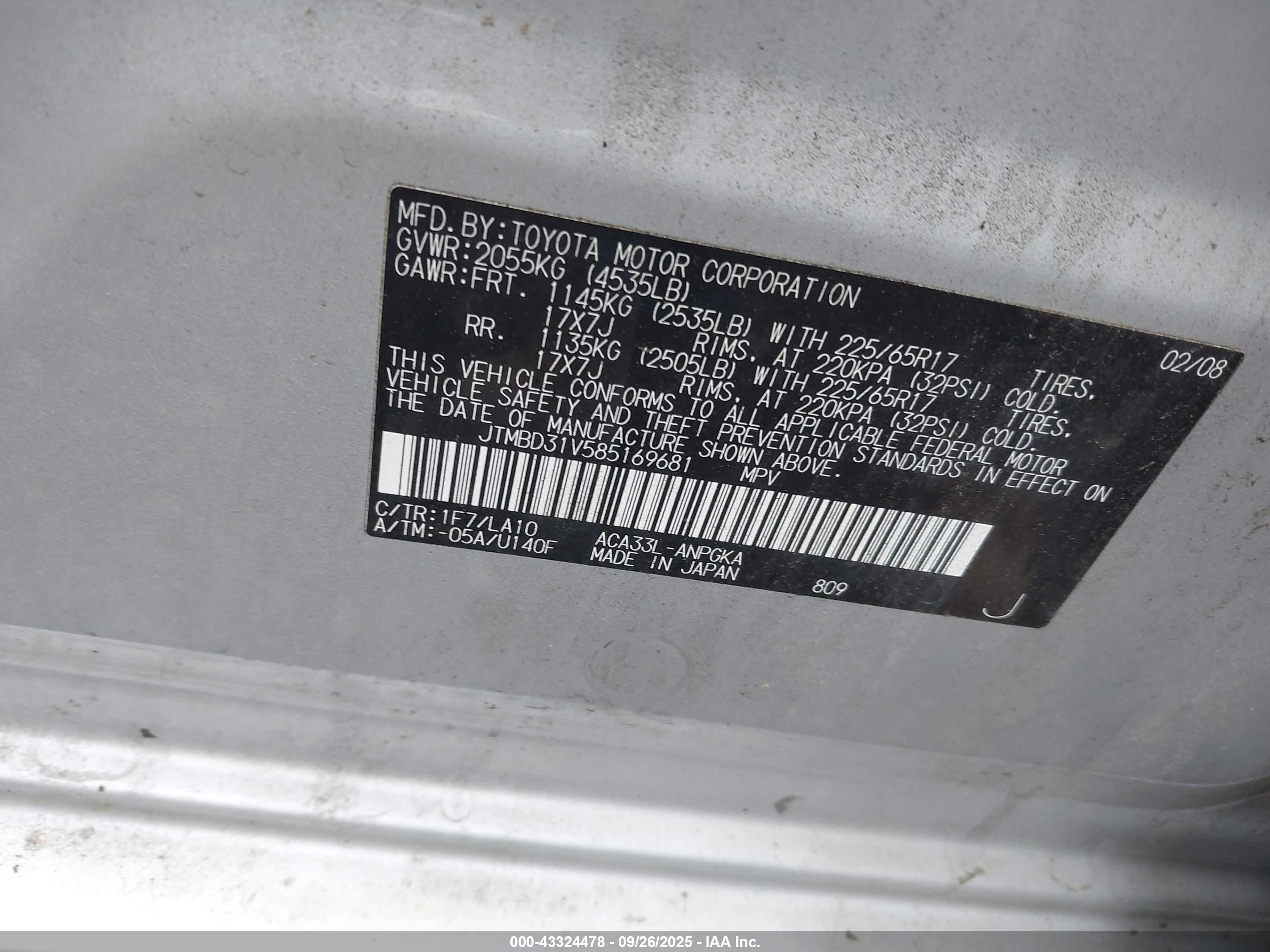 TOYOTA RAV4 image 9