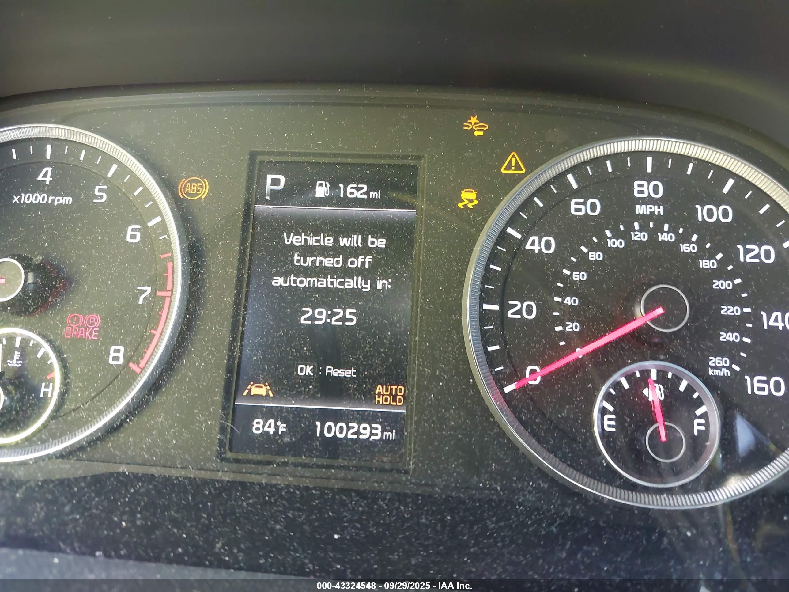 KIA K5 image 7