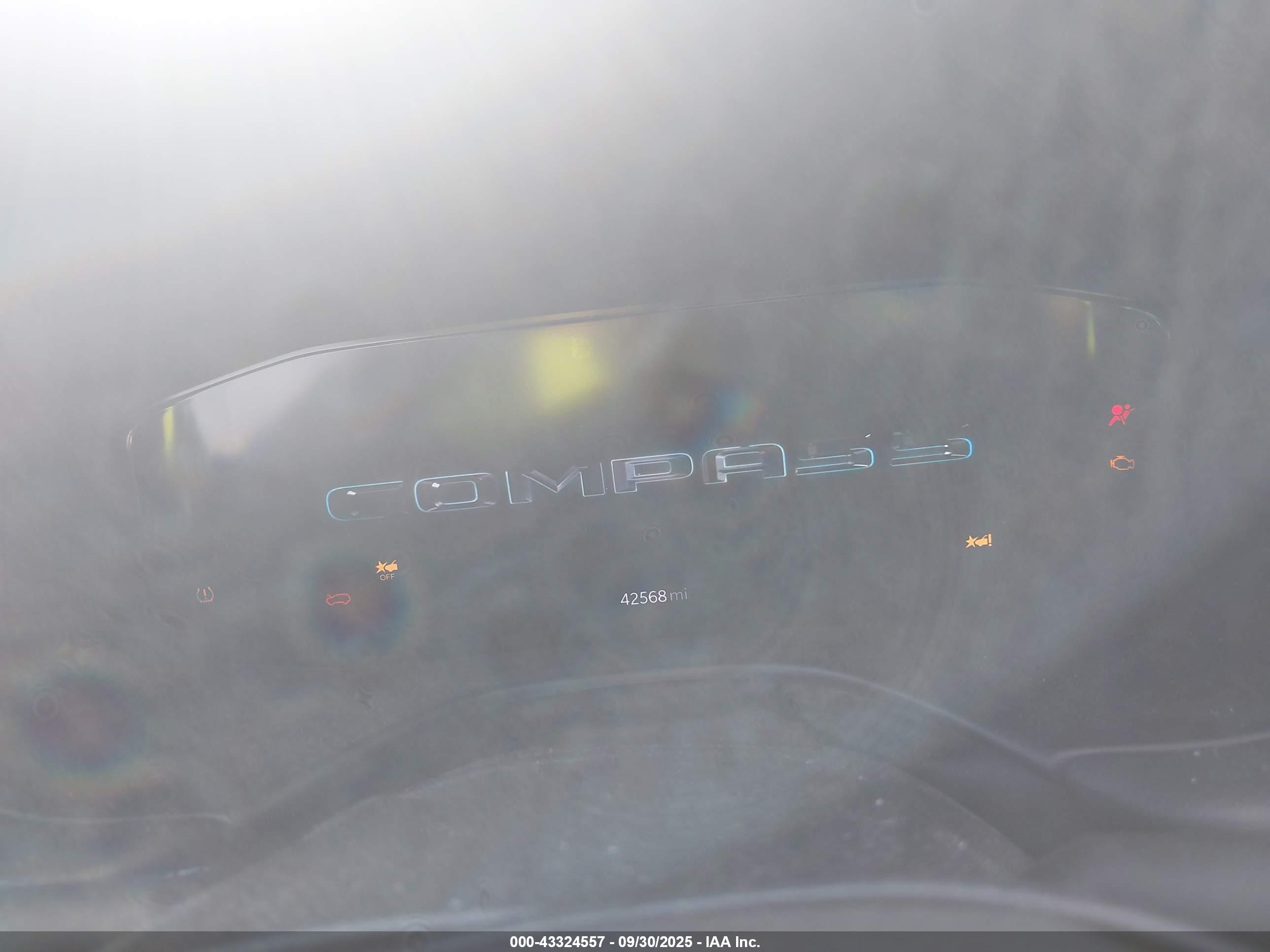 JEEP COMPASS image 7