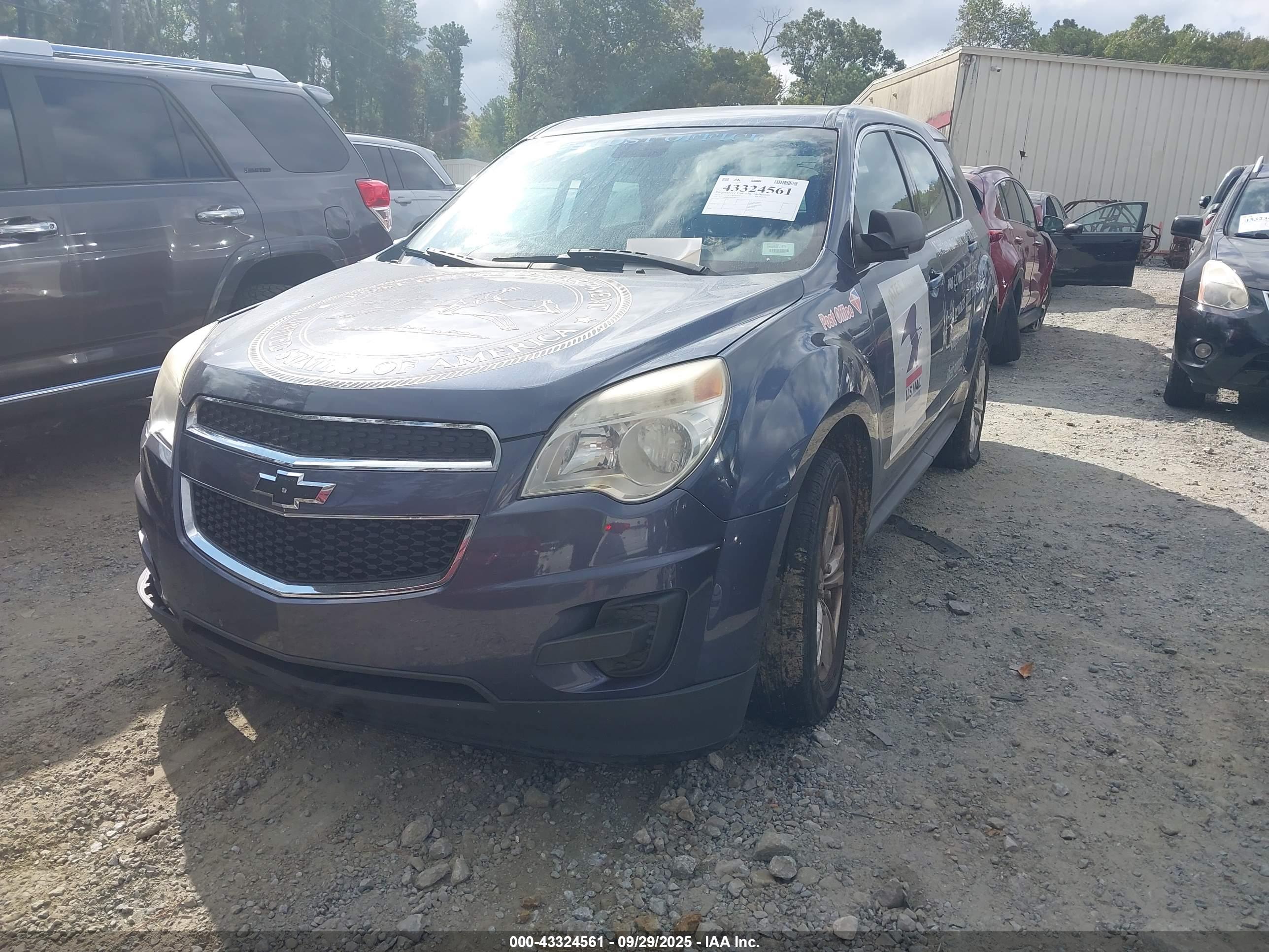 CHEVROLET EQUINOX image 2