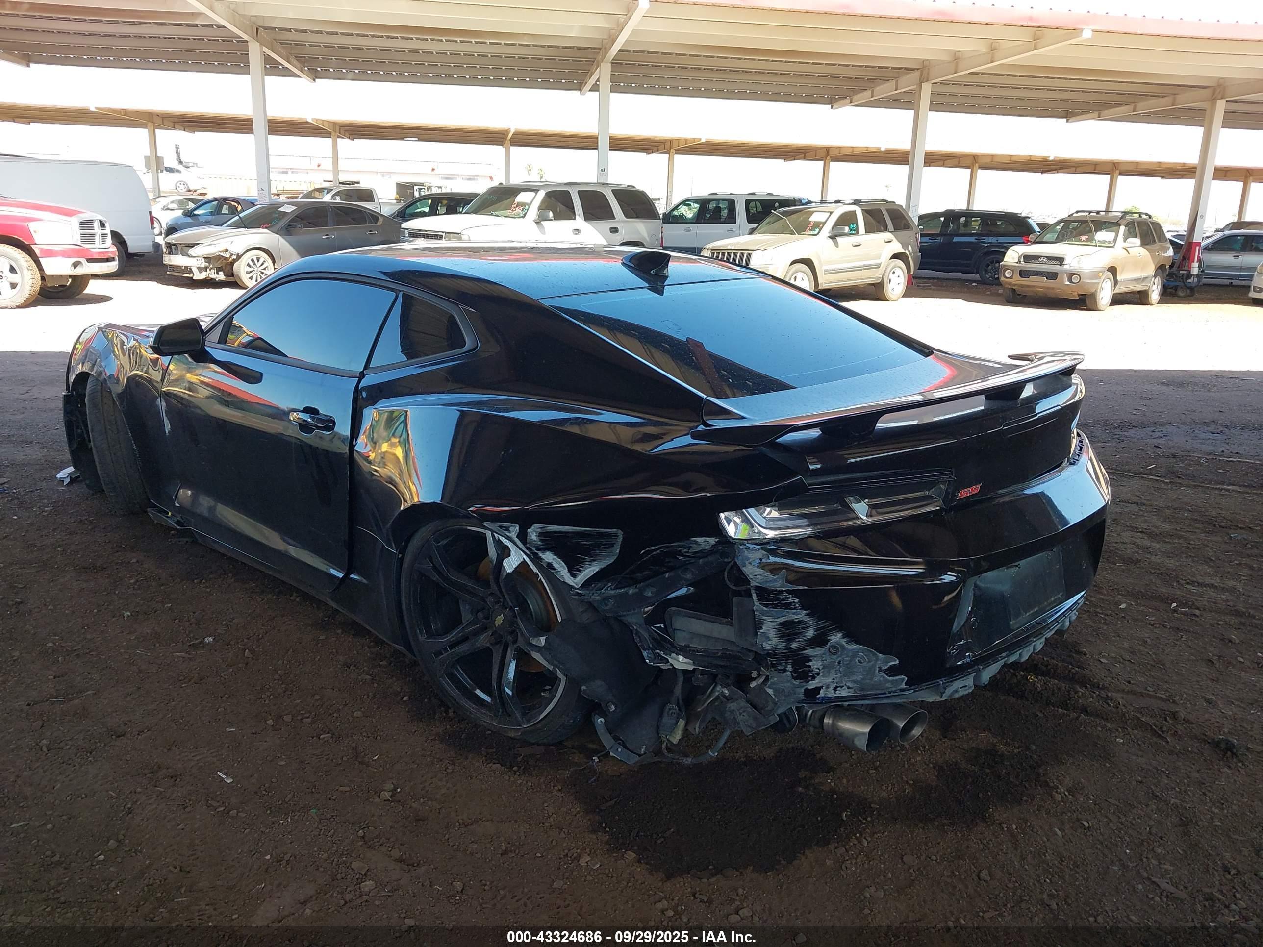 CHEVROLET CAMARO image 3