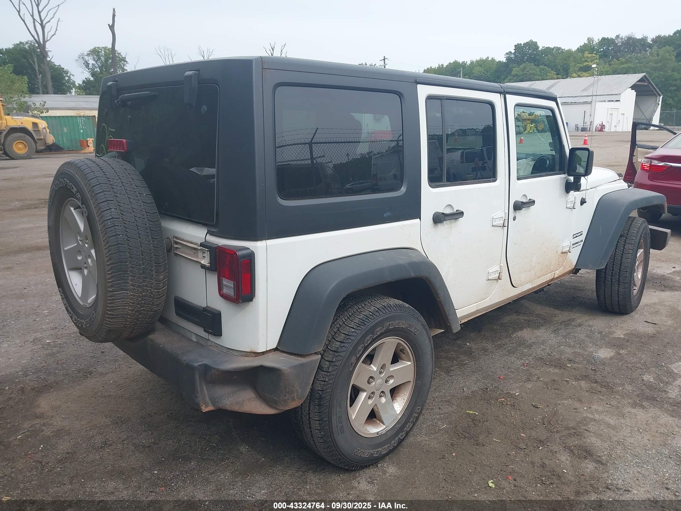 JEEP WRANGLER image 4