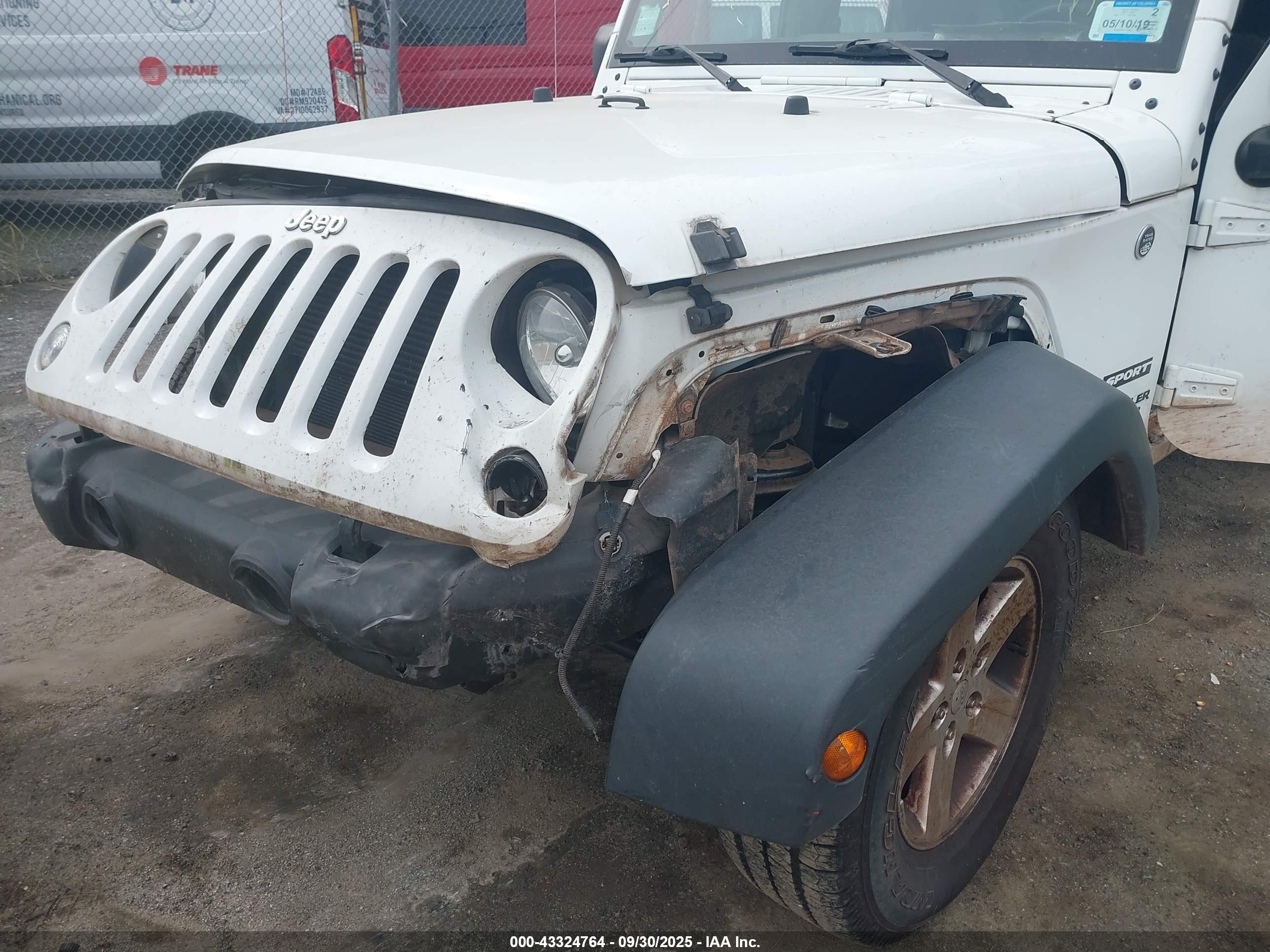 JEEP WRANGLER image 6