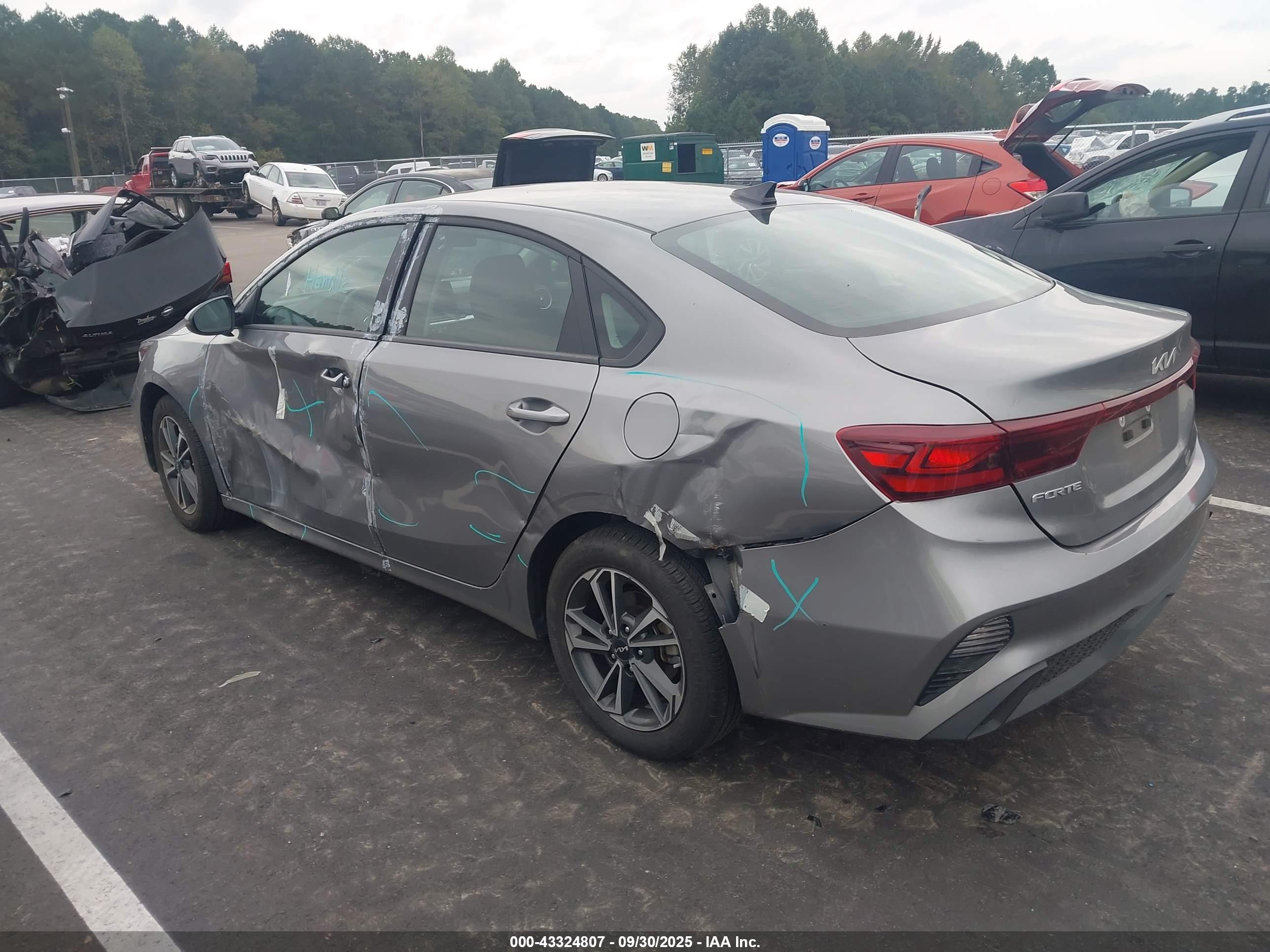 KIA FORTE image 3