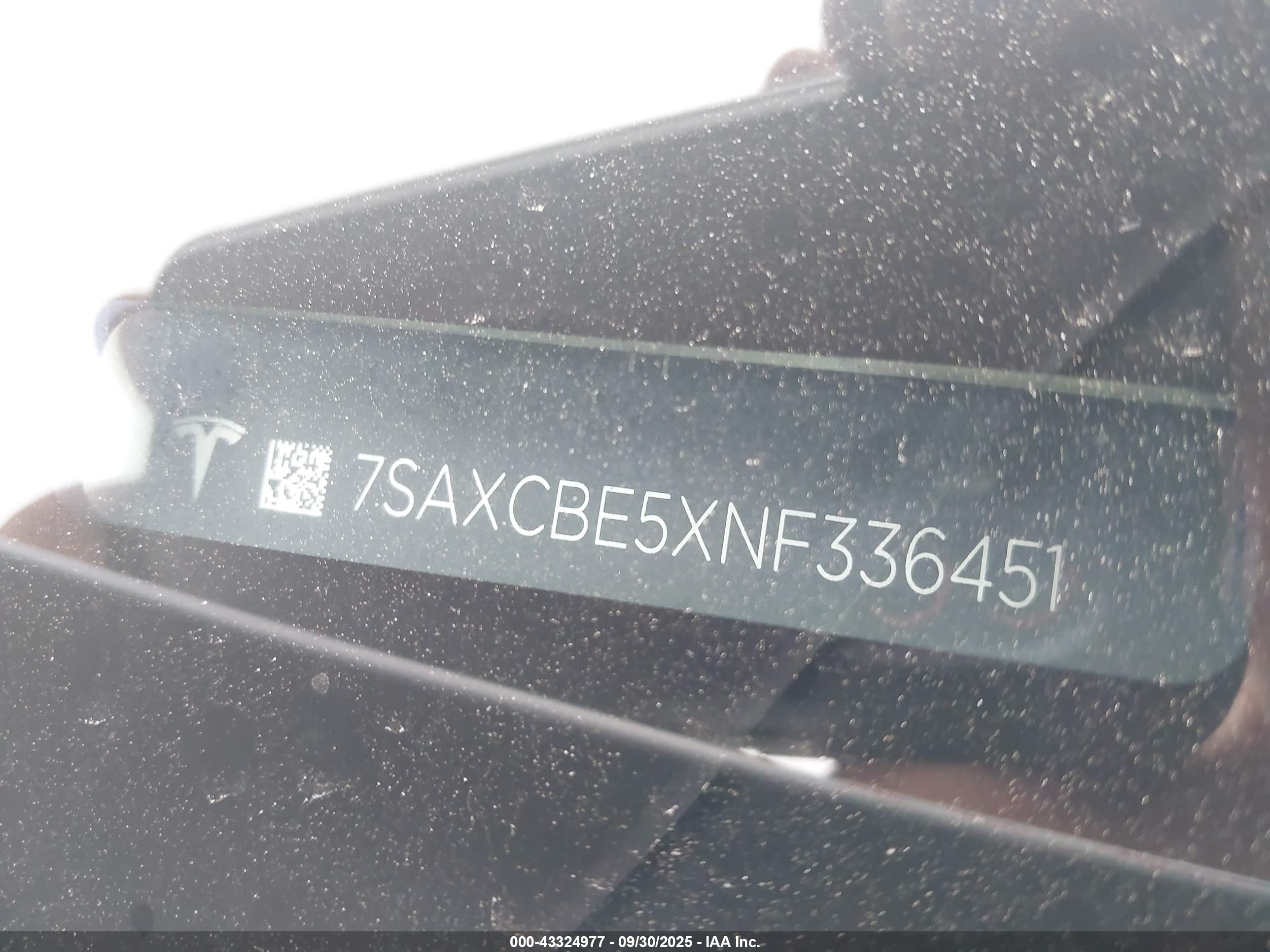 TESLA MODEL image 9