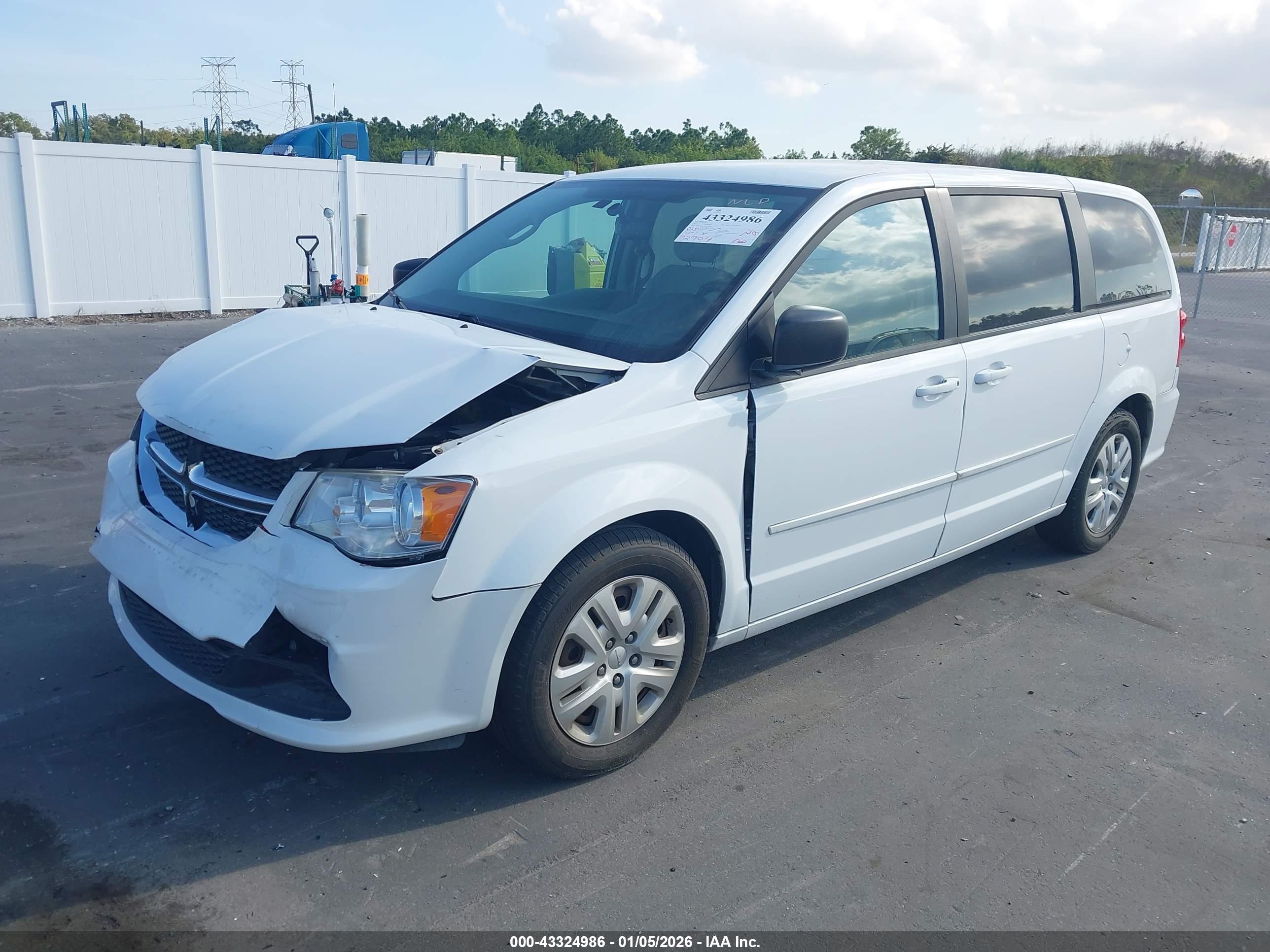 DODGE GRAND image 2