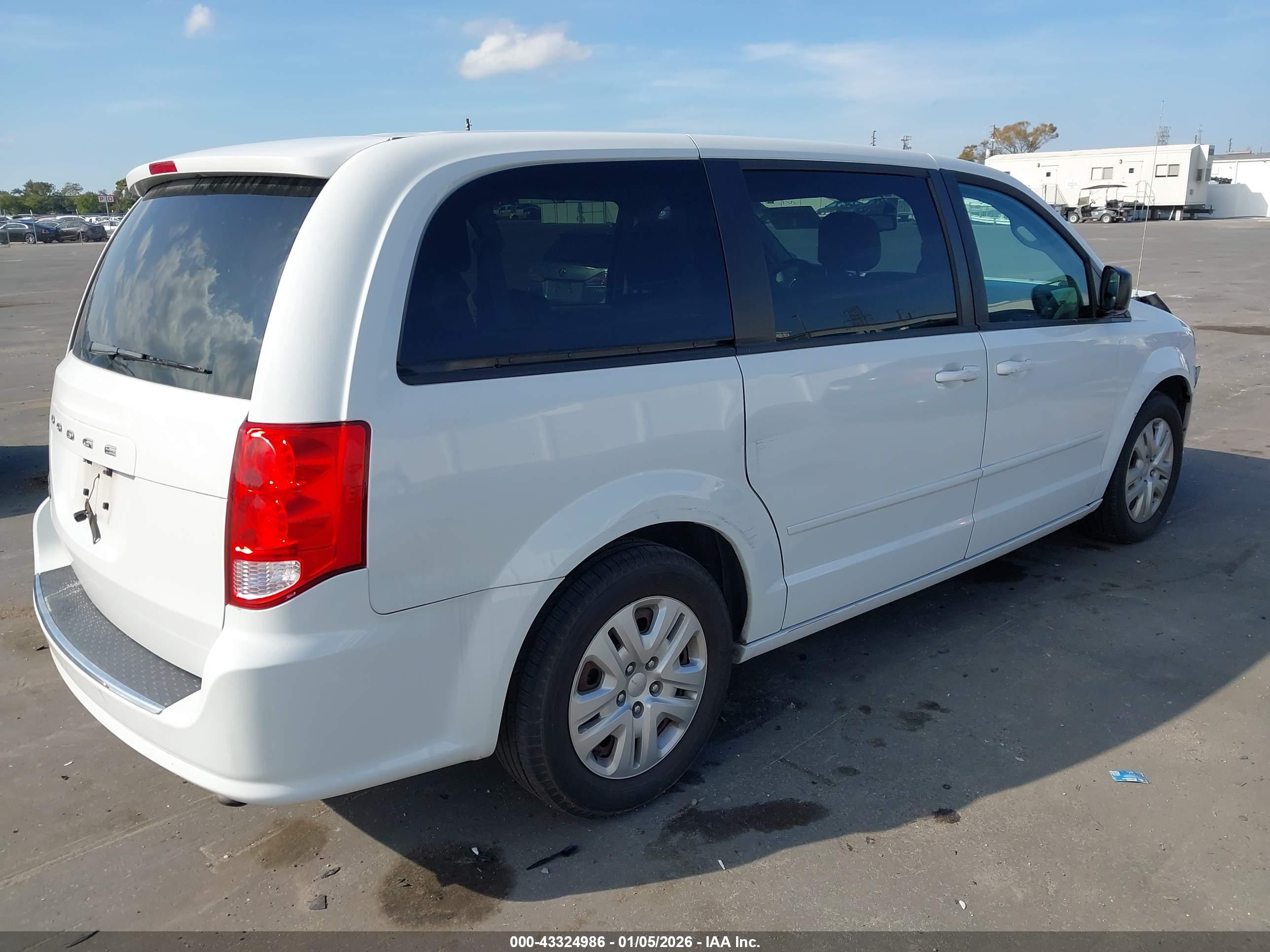 DODGE GRAND image 4
