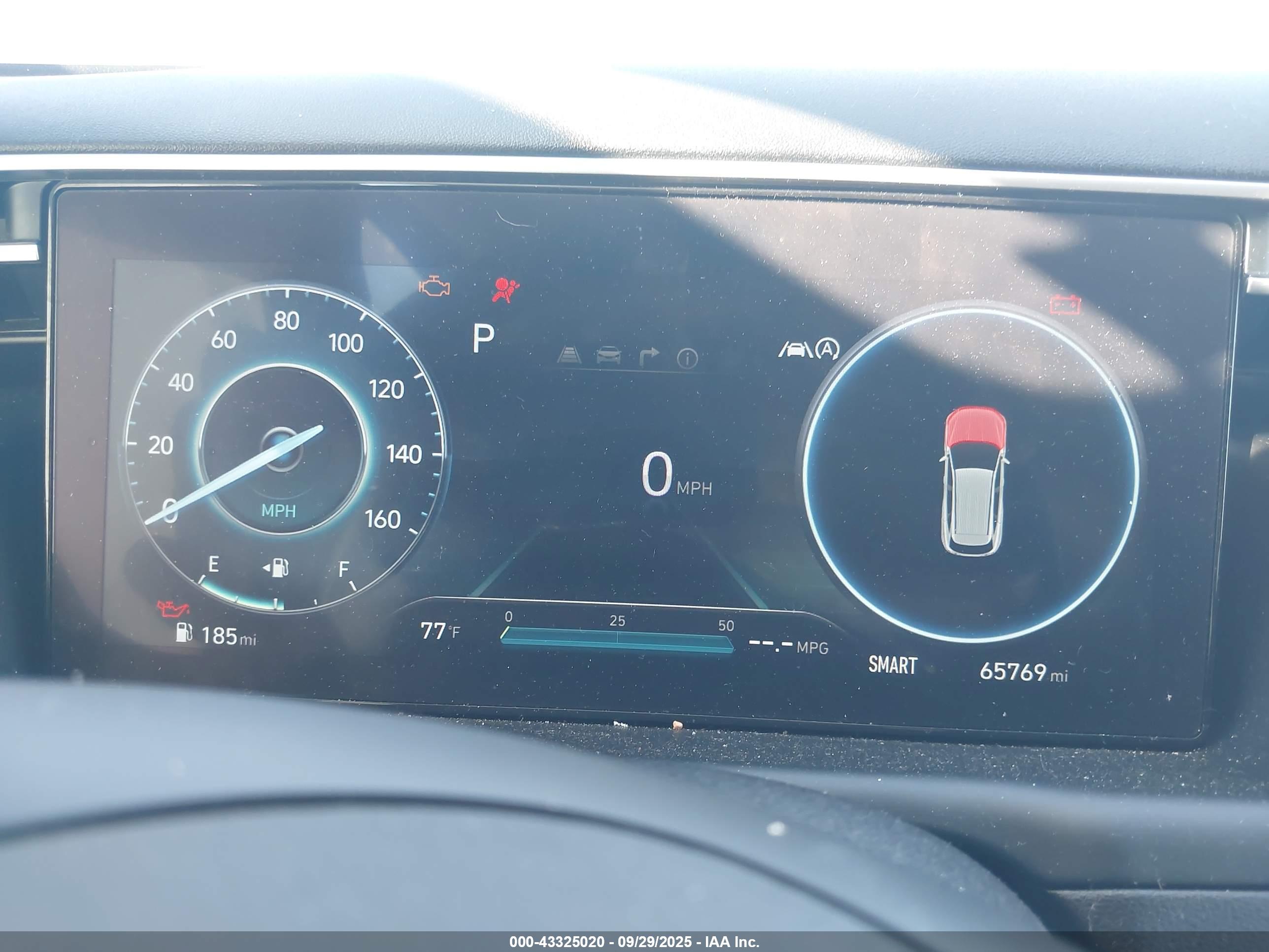HYUNDAI TUCSON image 7