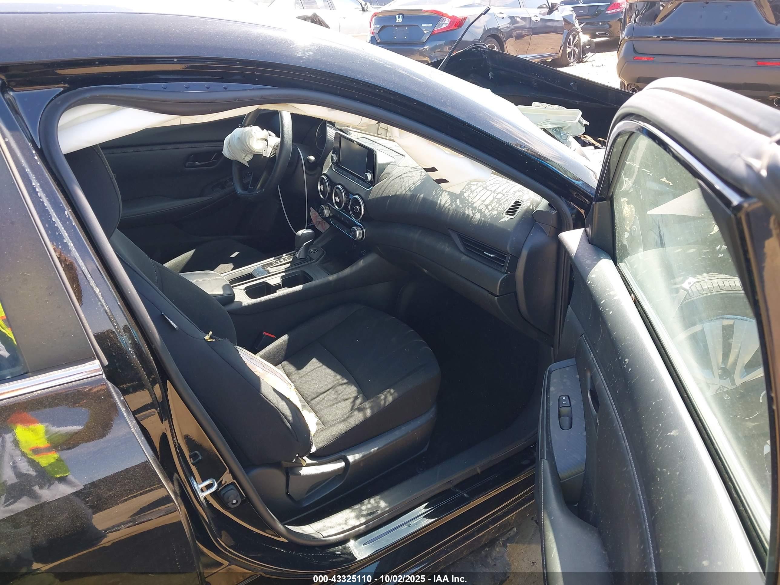NISSAN SENTRA image 5