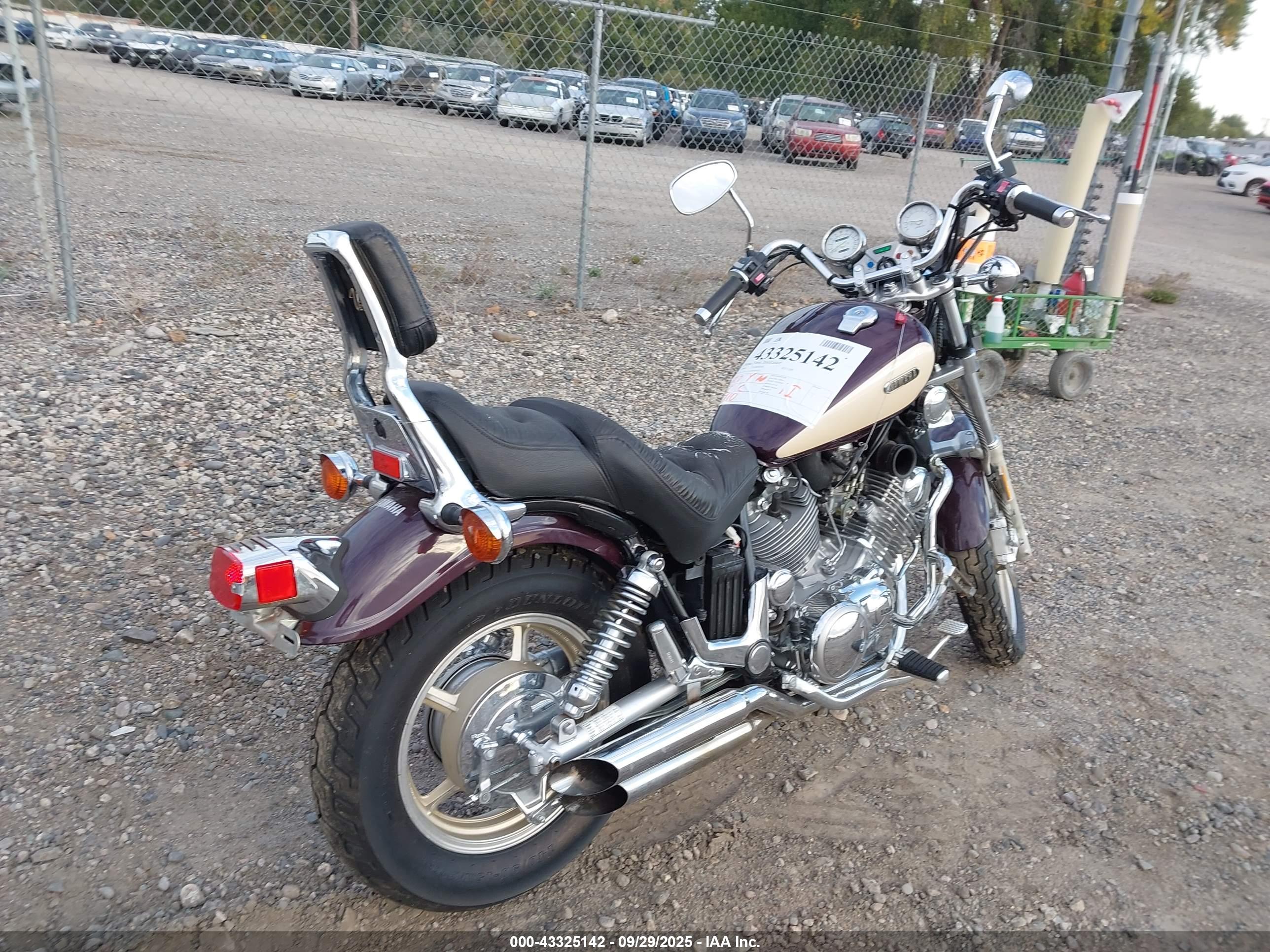 YAMAHA XV1100 image 4