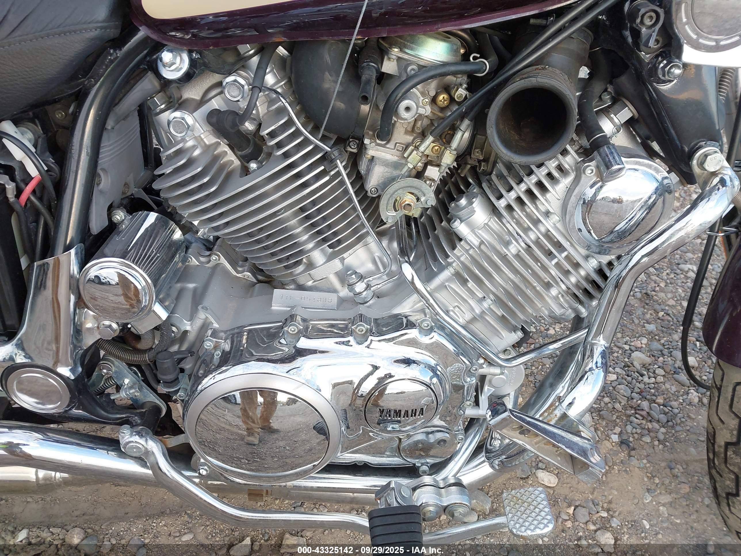 YAMAHA XV1100 image 8