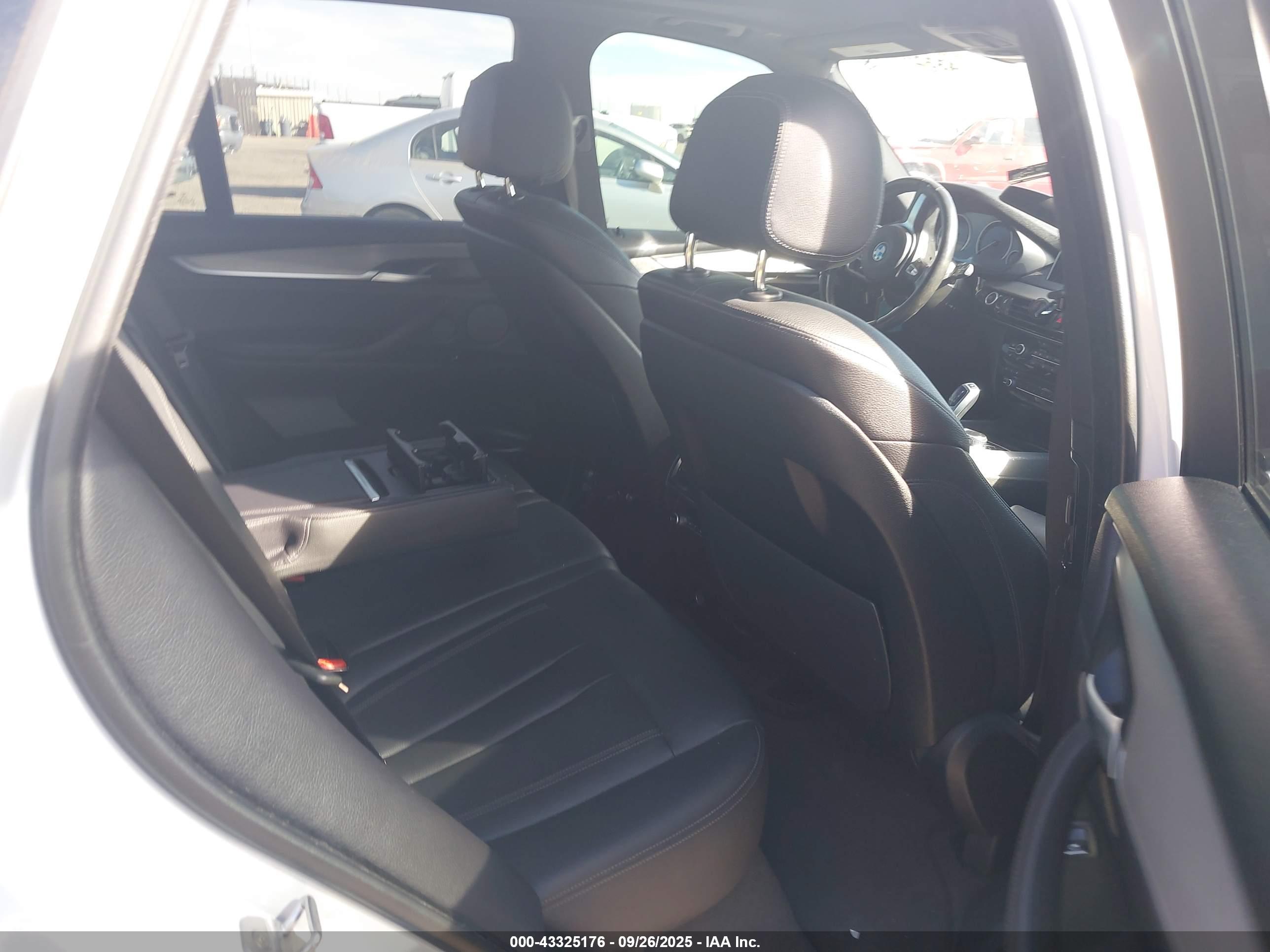BMW X5 image 8