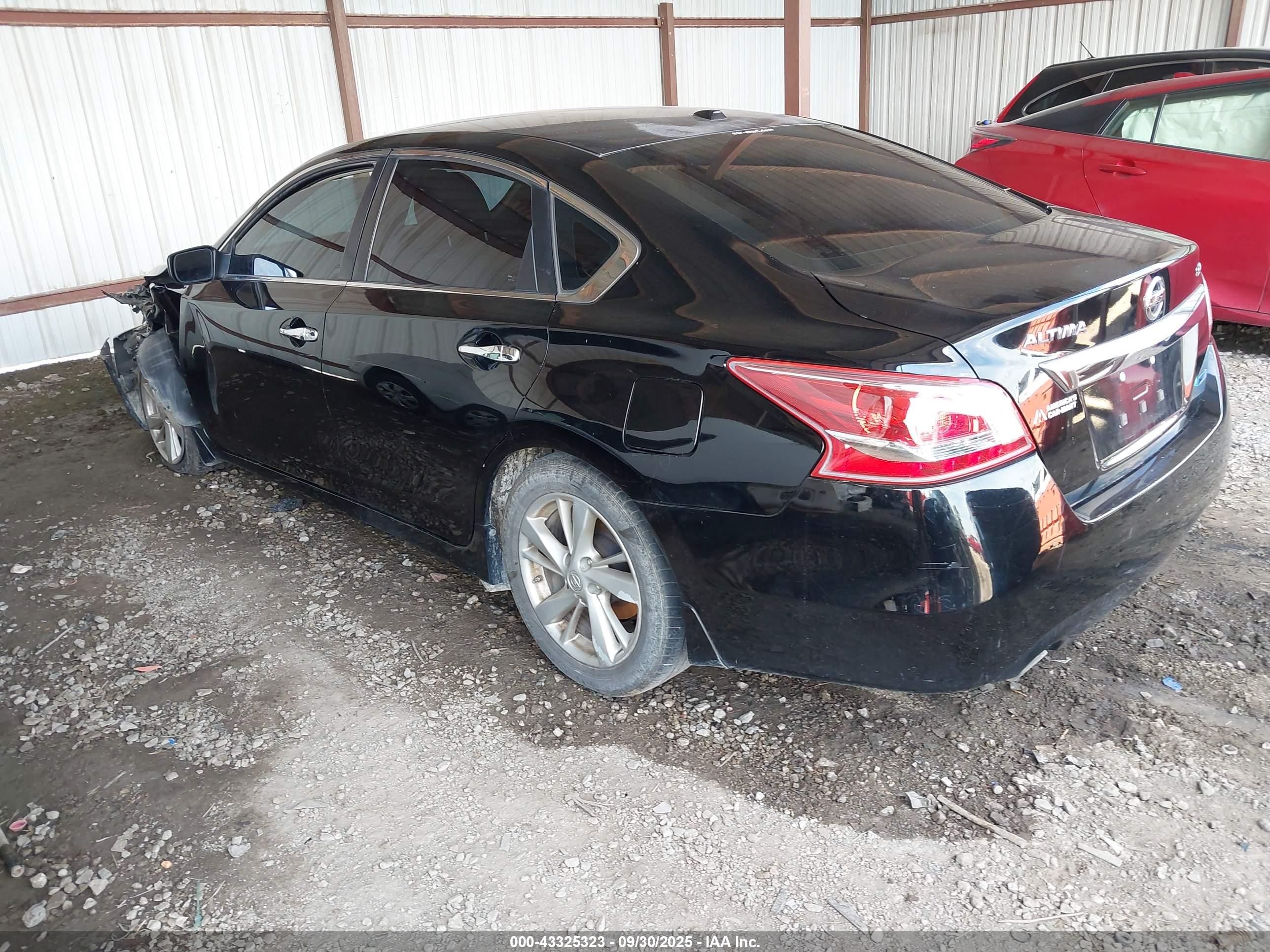 NISSAN ALTIMA image 3