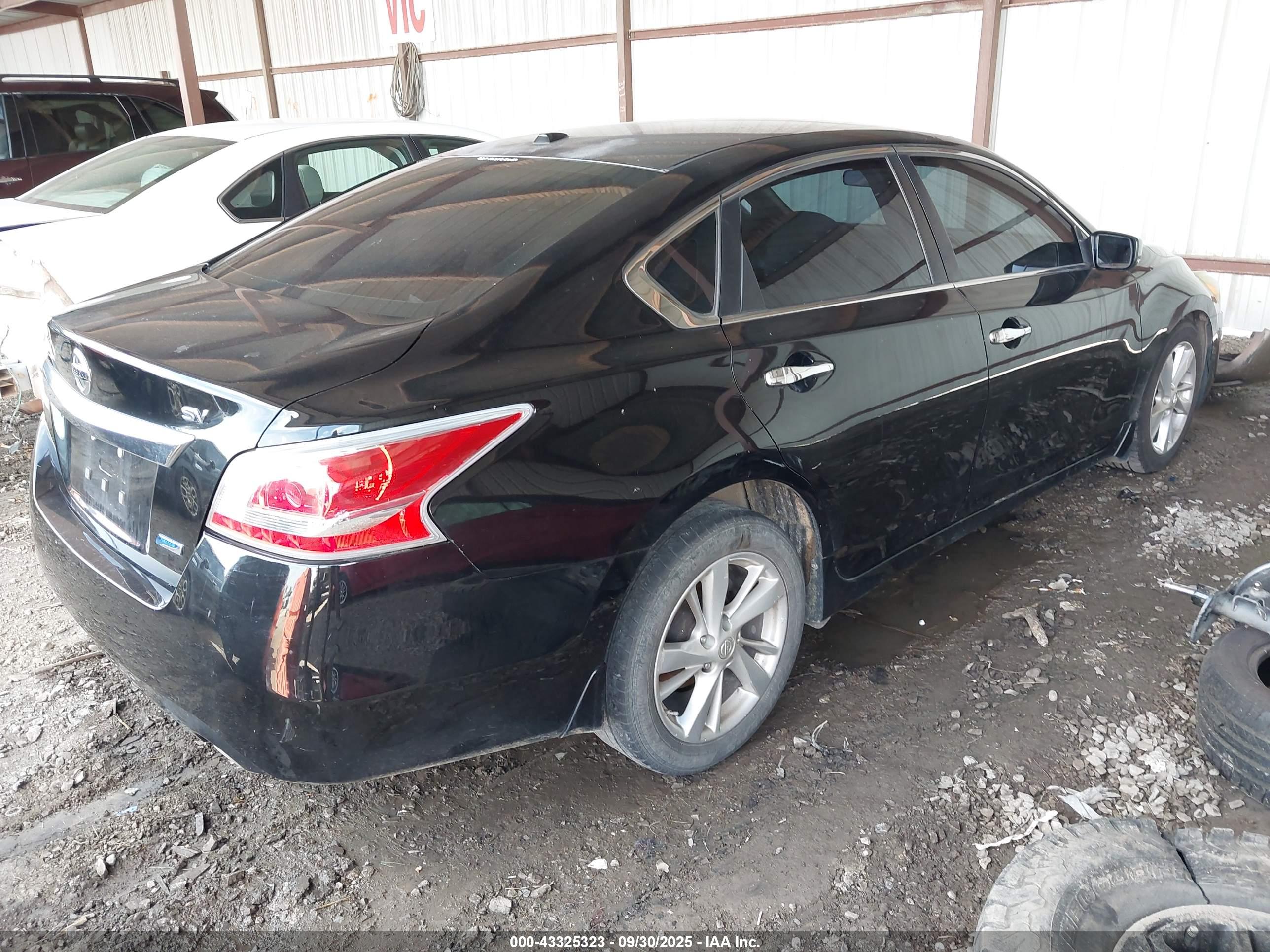NISSAN ALTIMA image 4