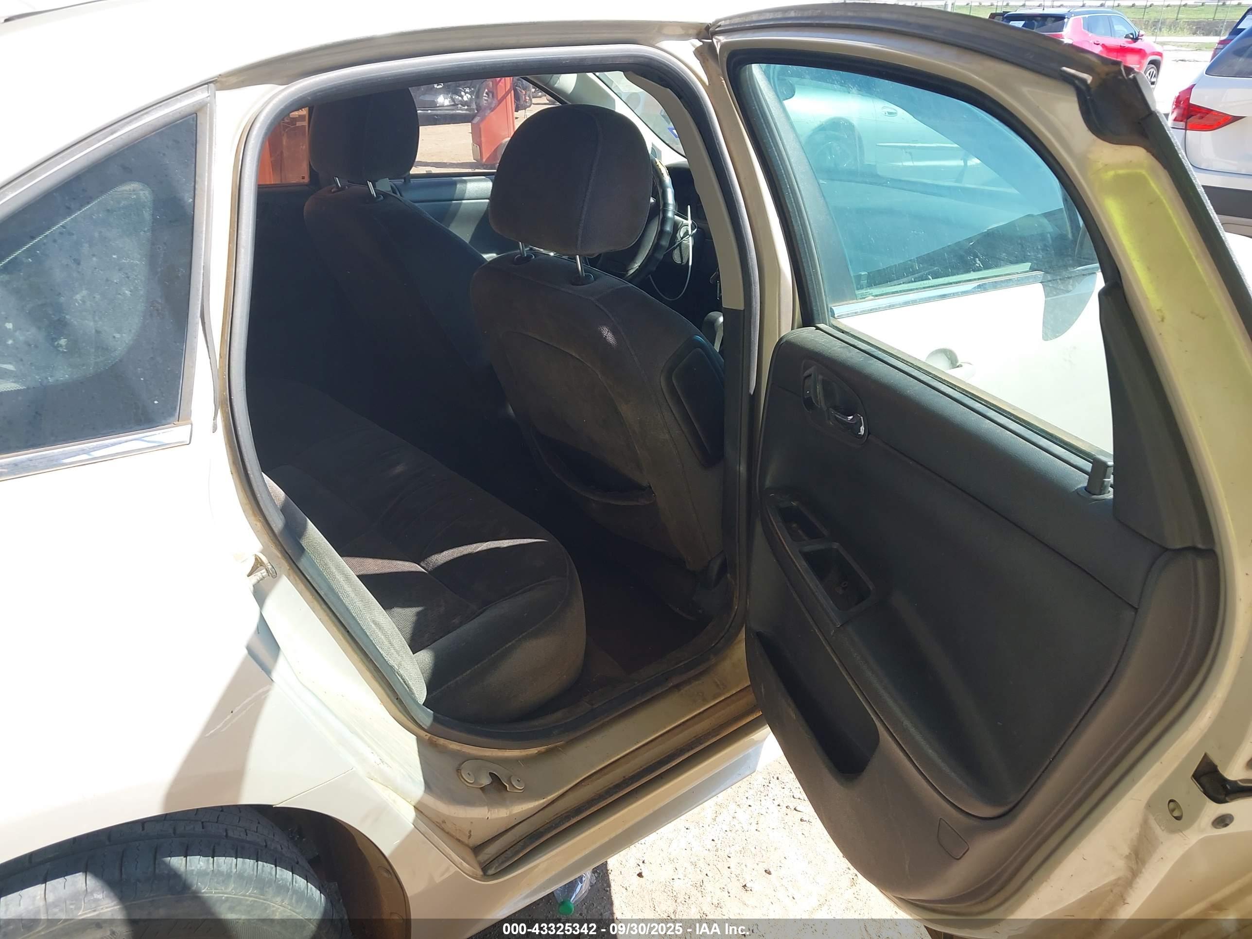 CHEVROLET IMPALA image 8