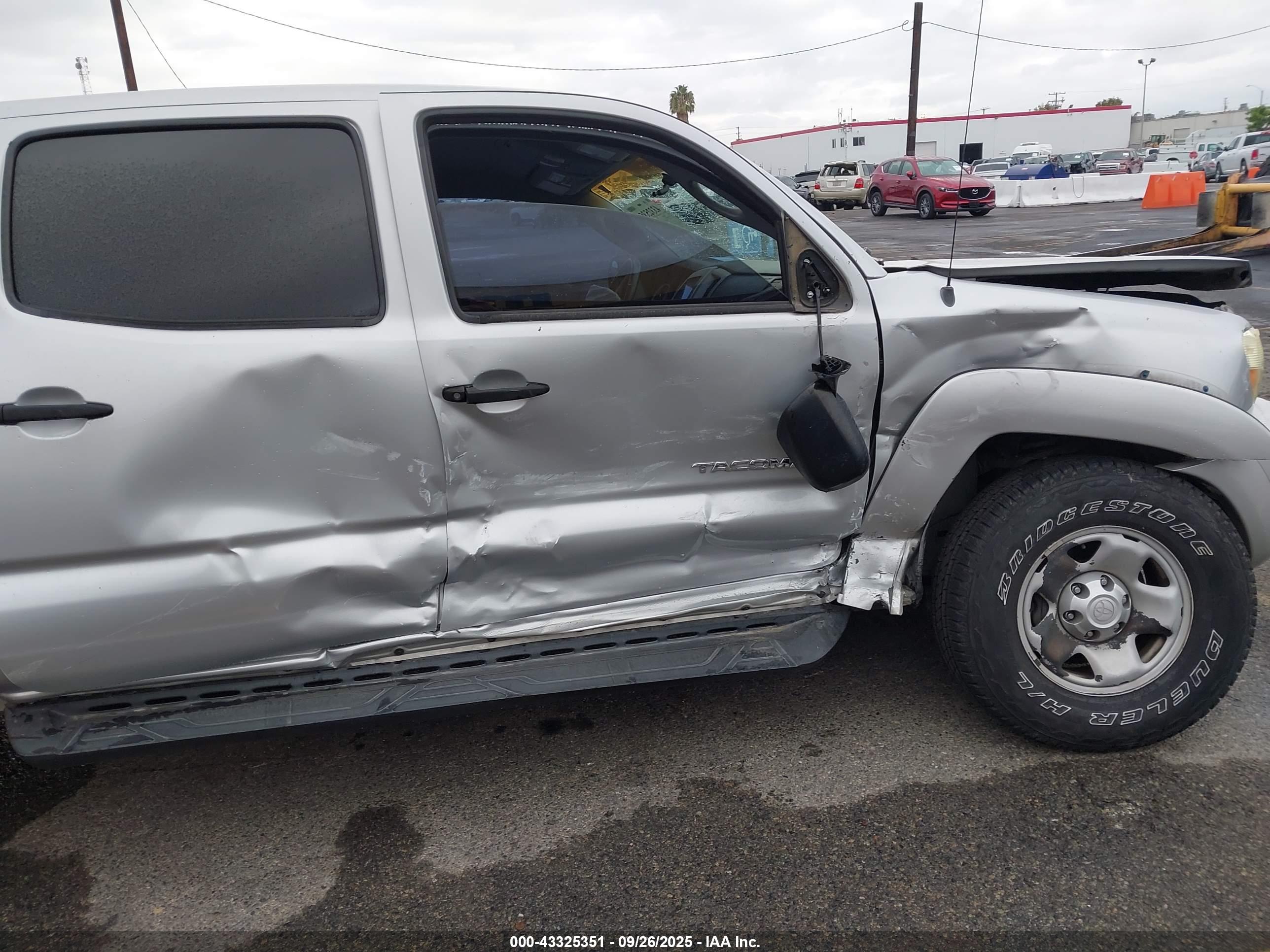 TOYOTA TACOMA image 6
