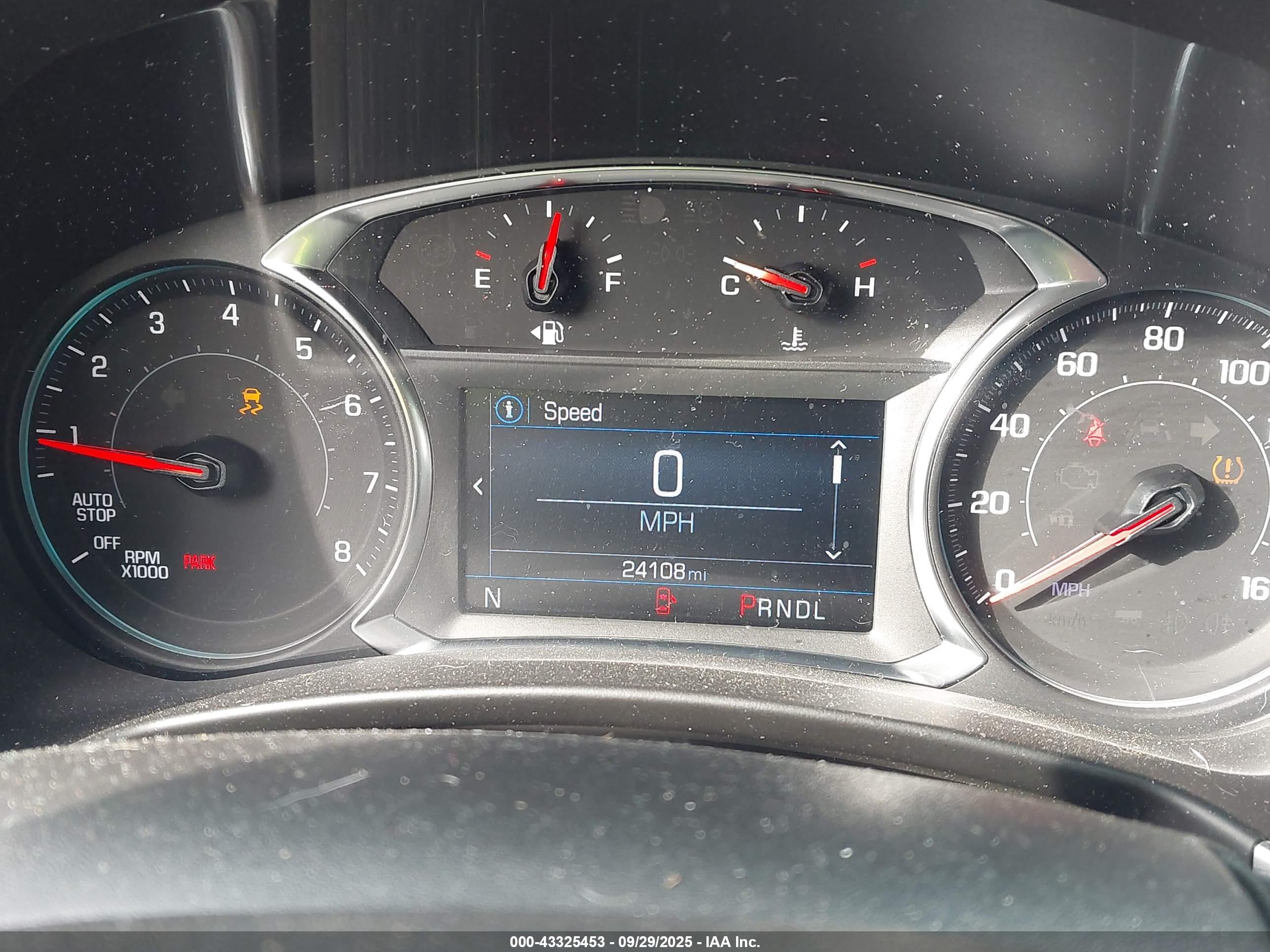 CHEVROLET EQUINOX image 7
