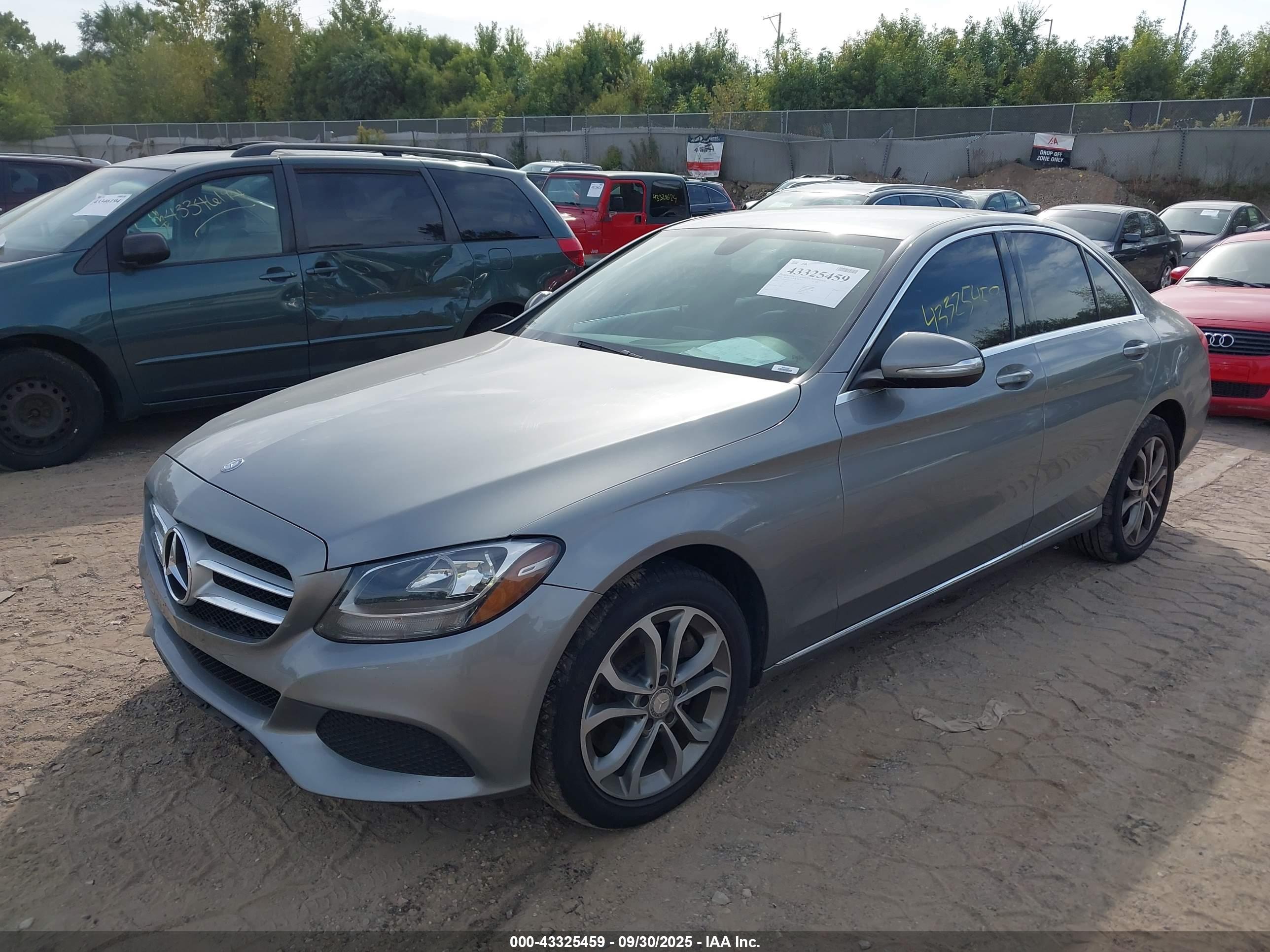 MERCEDES-BENZ C image 2