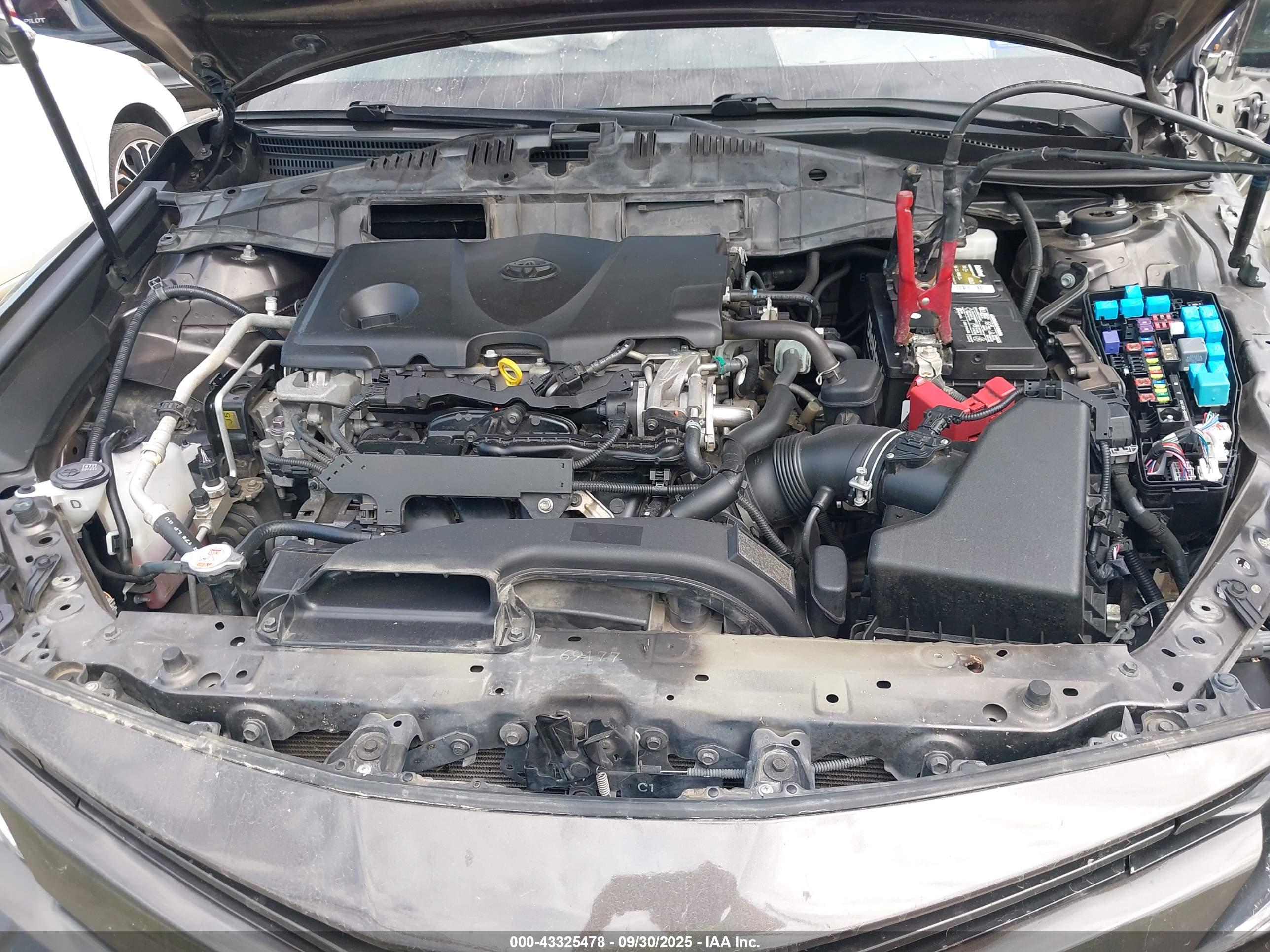 TOYOTA CAMRY image 10