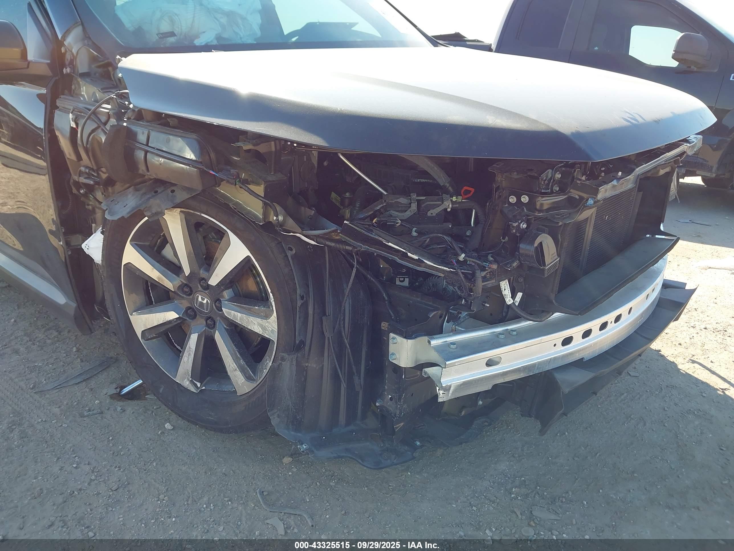 HONDA PILOT image 6