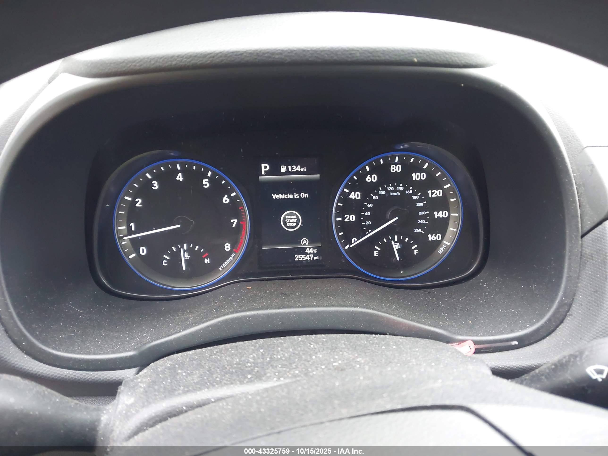 HYUNDAI KONA image 7