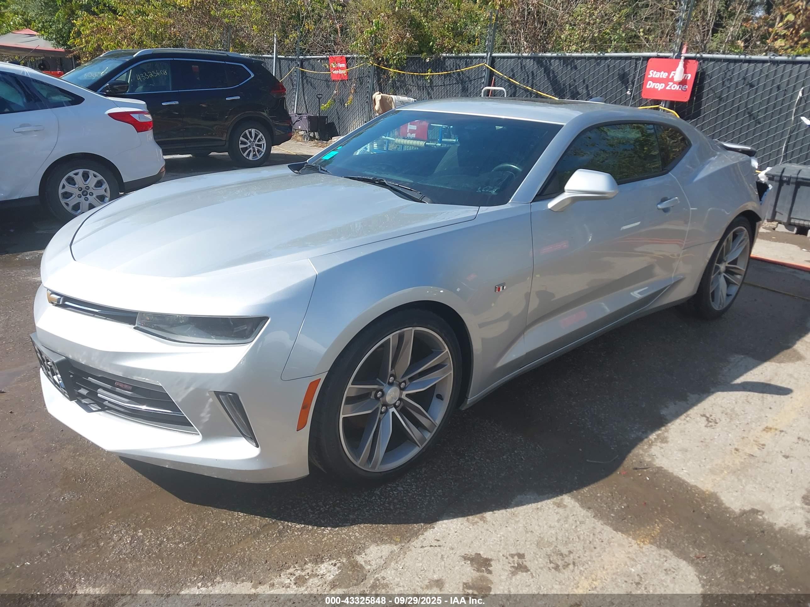 CHEVROLET CAMARO image 2