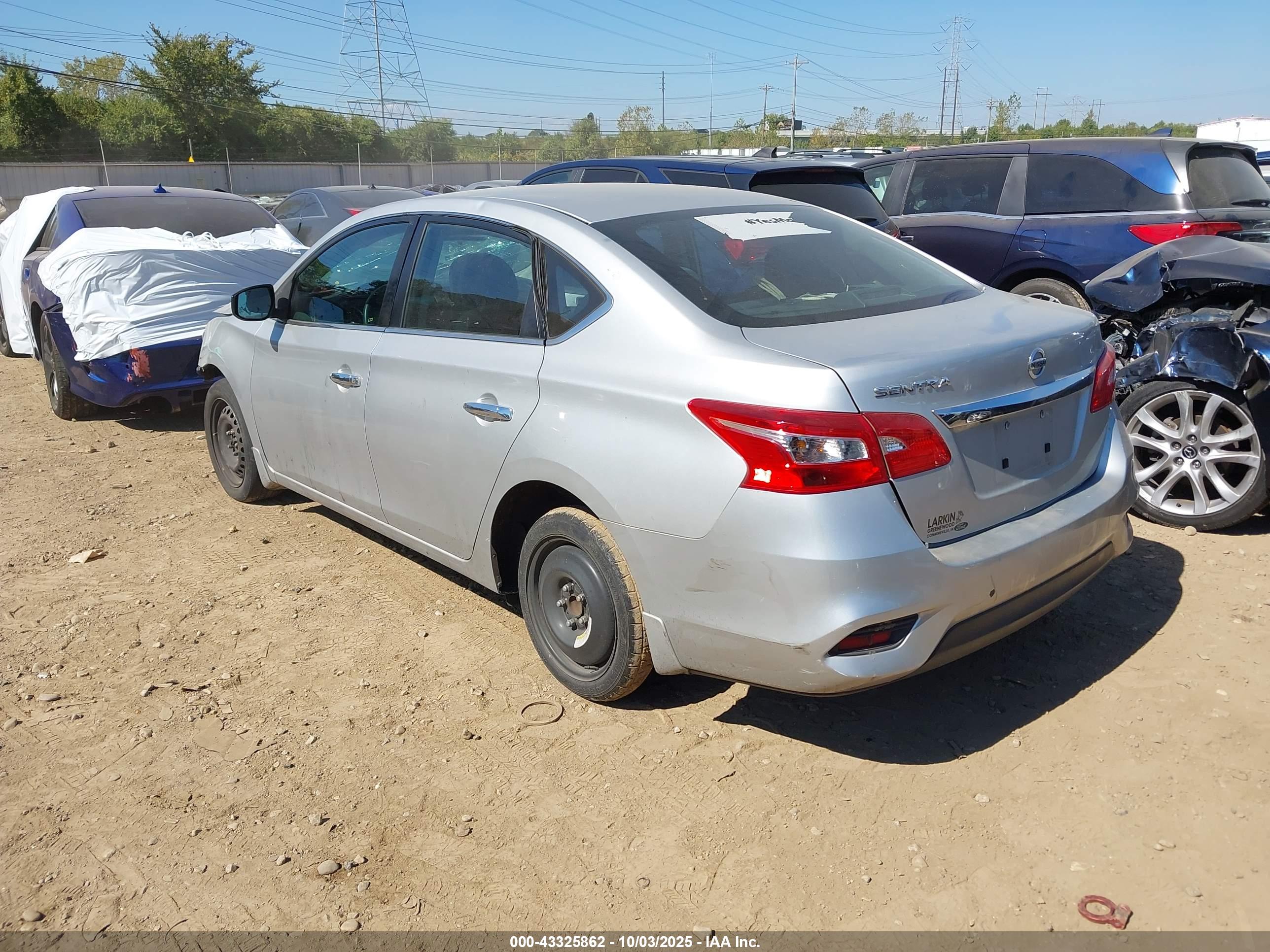 NISSAN SENTRA image 3