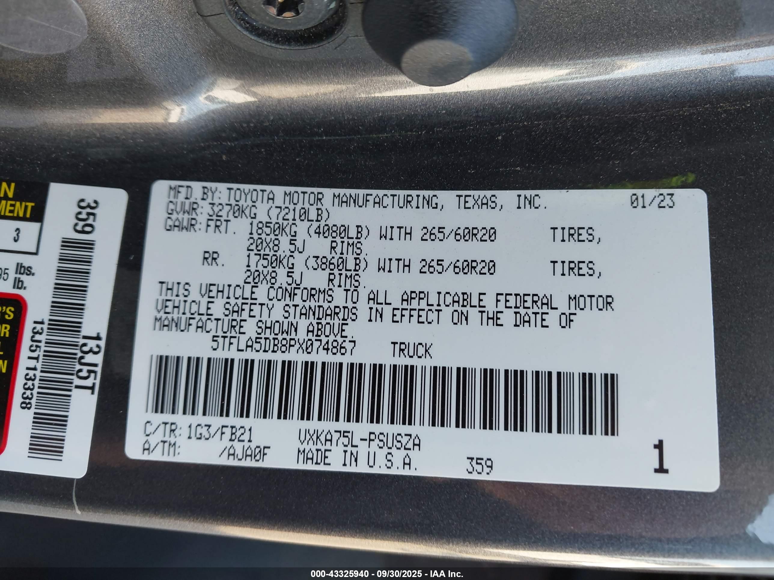 TOYOTA TUNDRA image 9