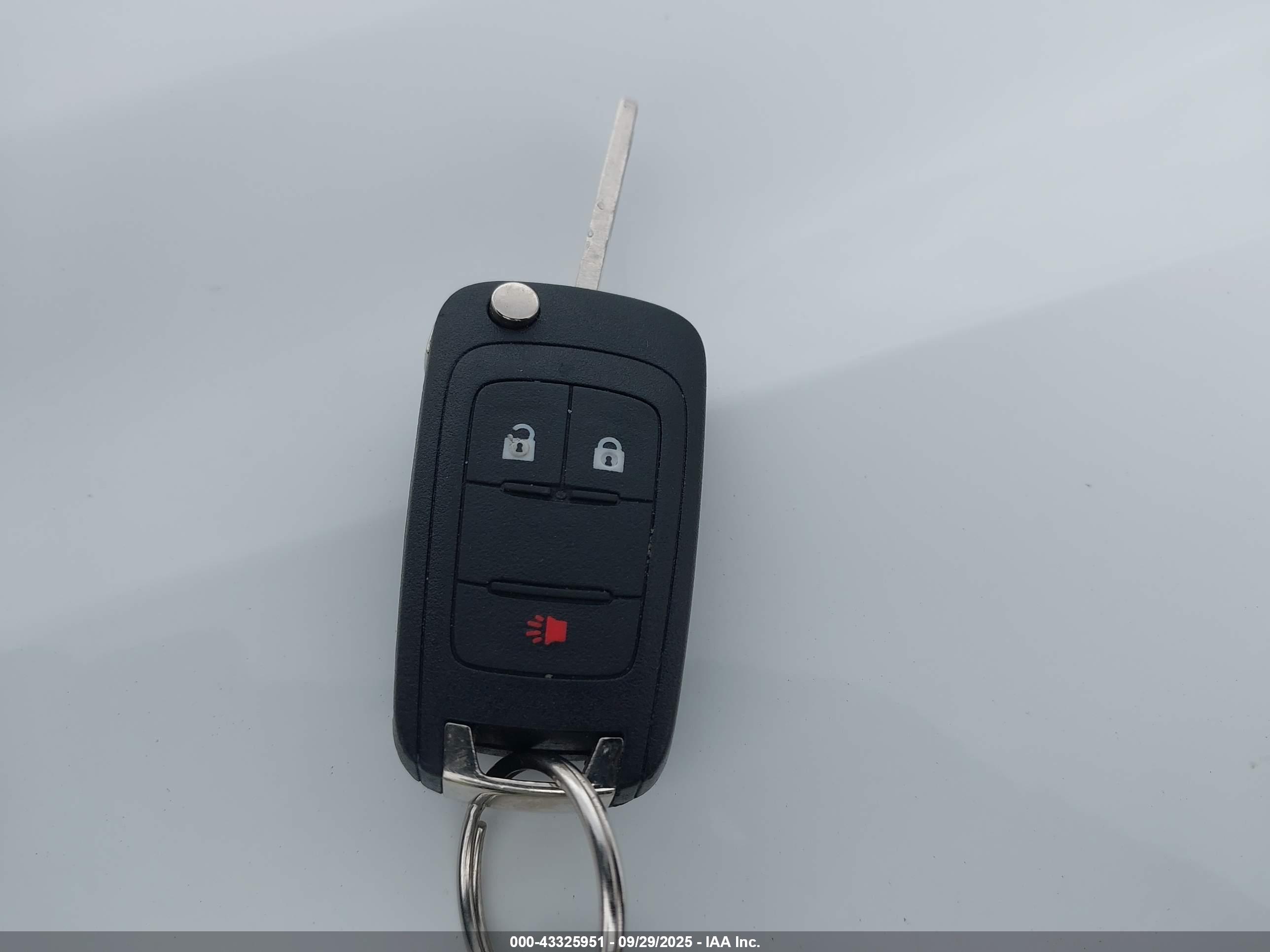 CHEVROLET EQUINOX image 11