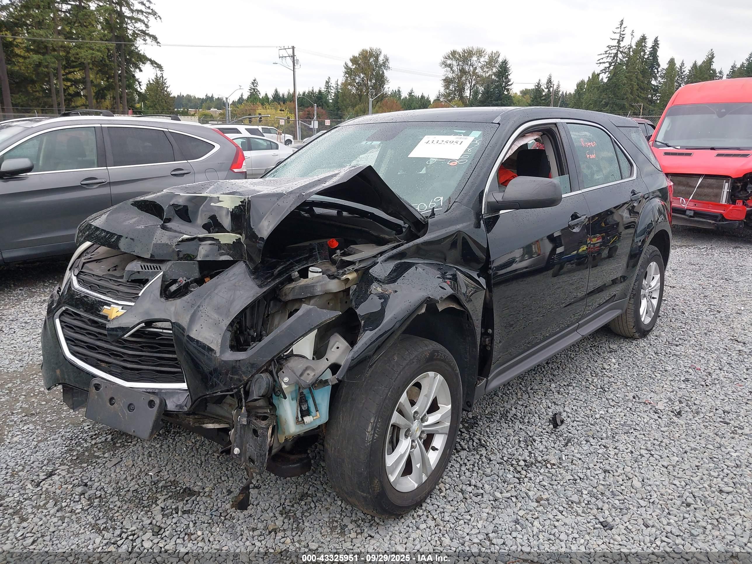 CHEVROLET EQUINOX image 2