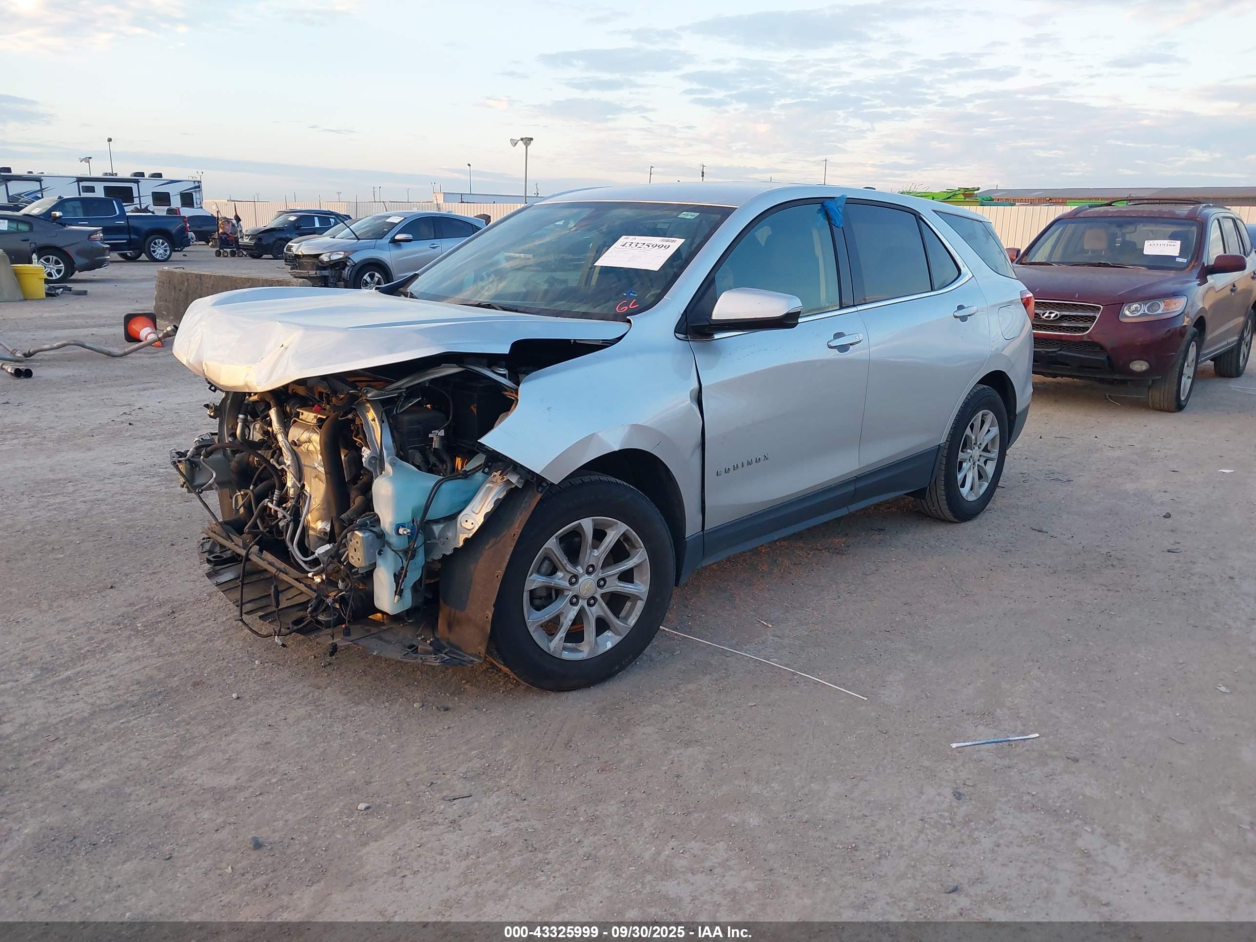 CHEVROLET EQUINOX image 2