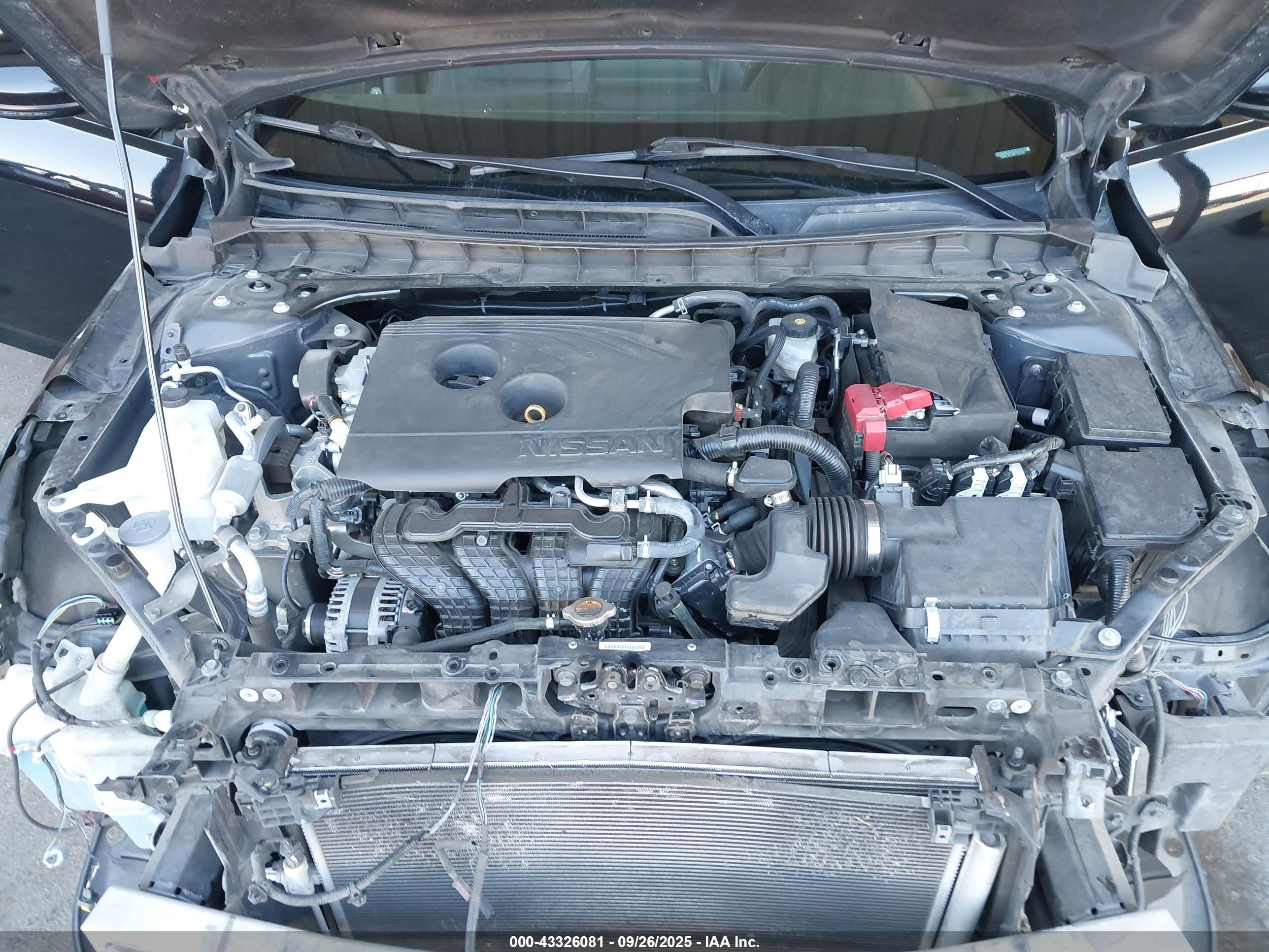 NISSAN ALTIMA image 10