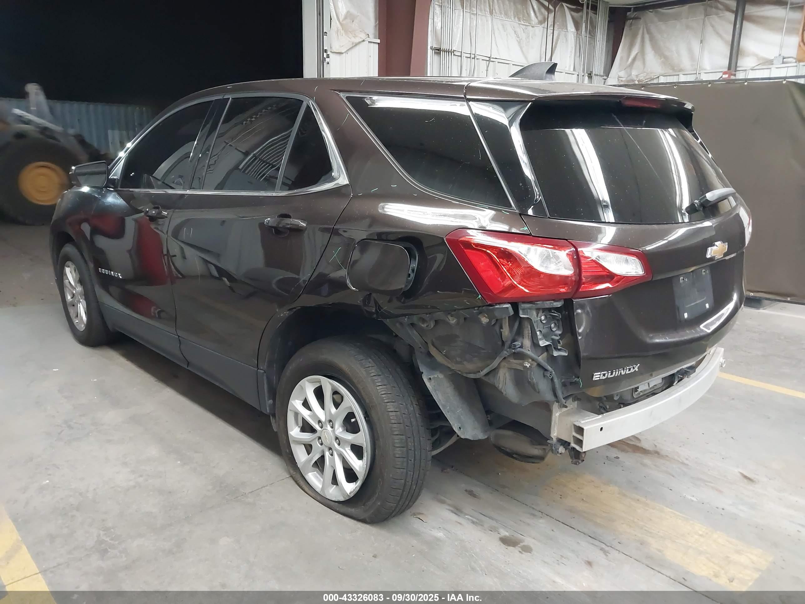 CHEVROLET EQUINOX image 3