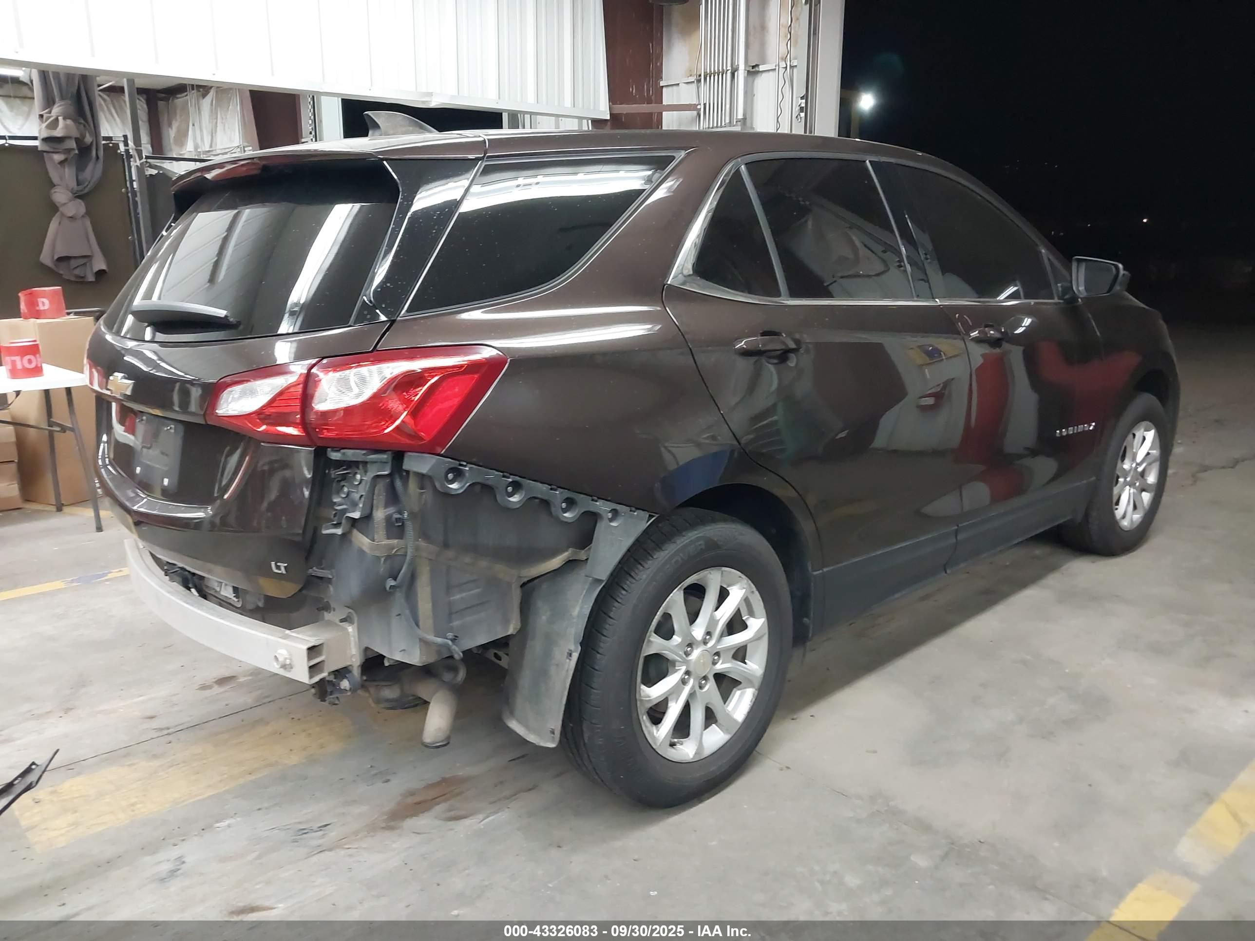 CHEVROLET EQUINOX image 4