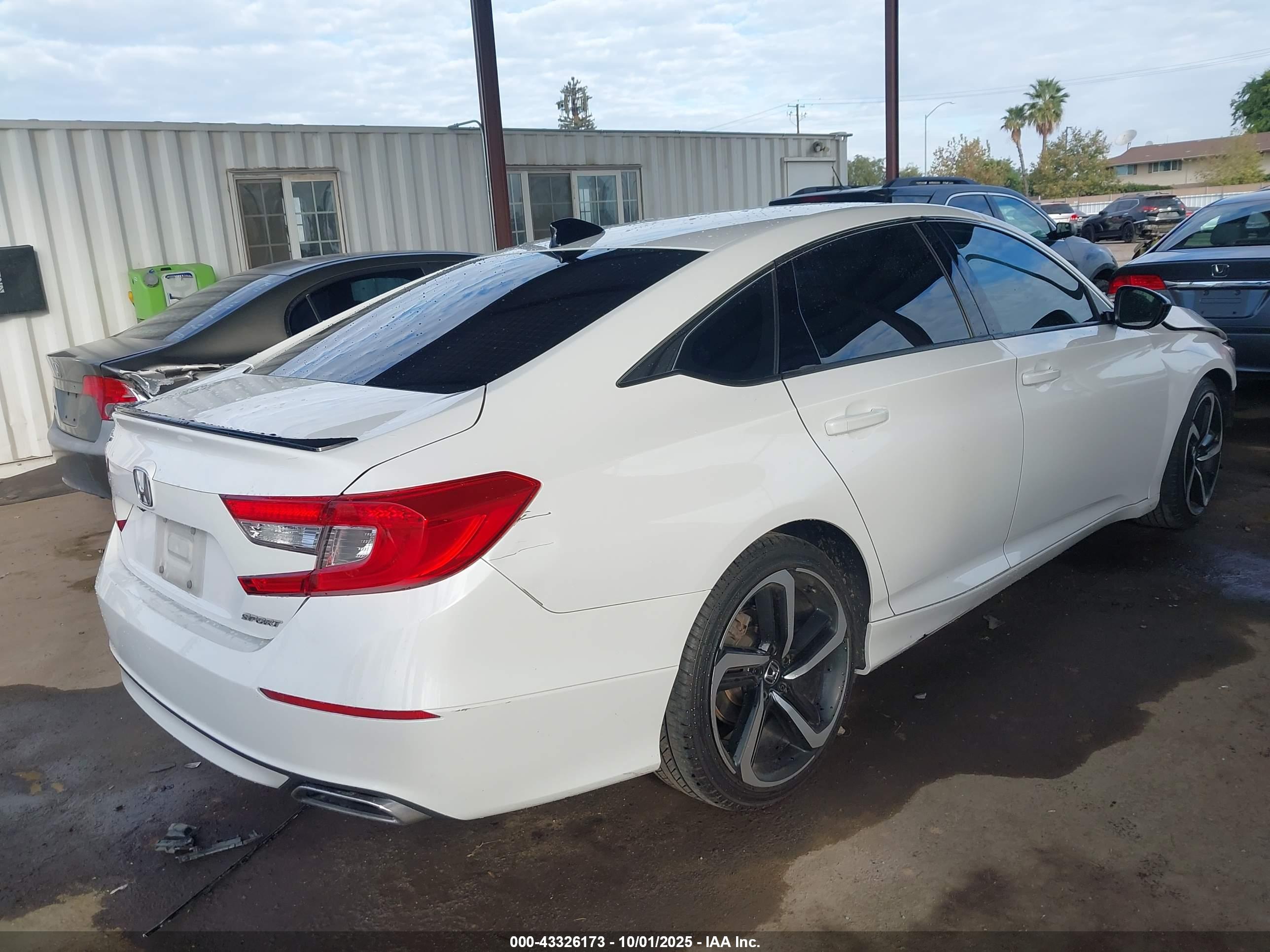 HONDA ACCORD image 4